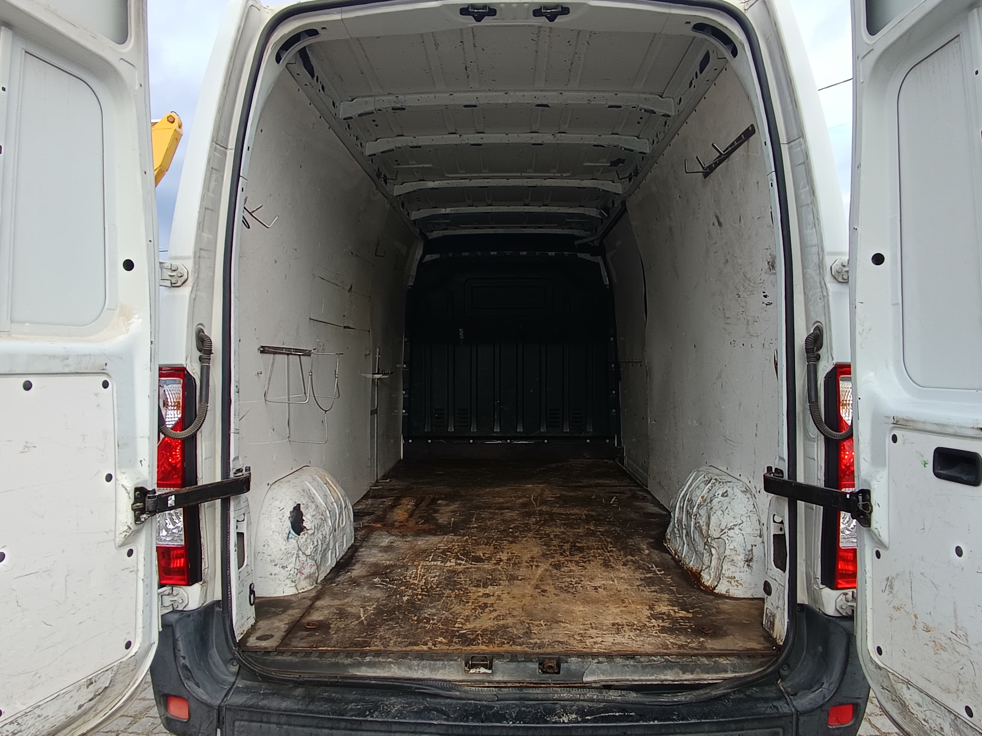 Renault Master · Ano 2015 — imagen 20