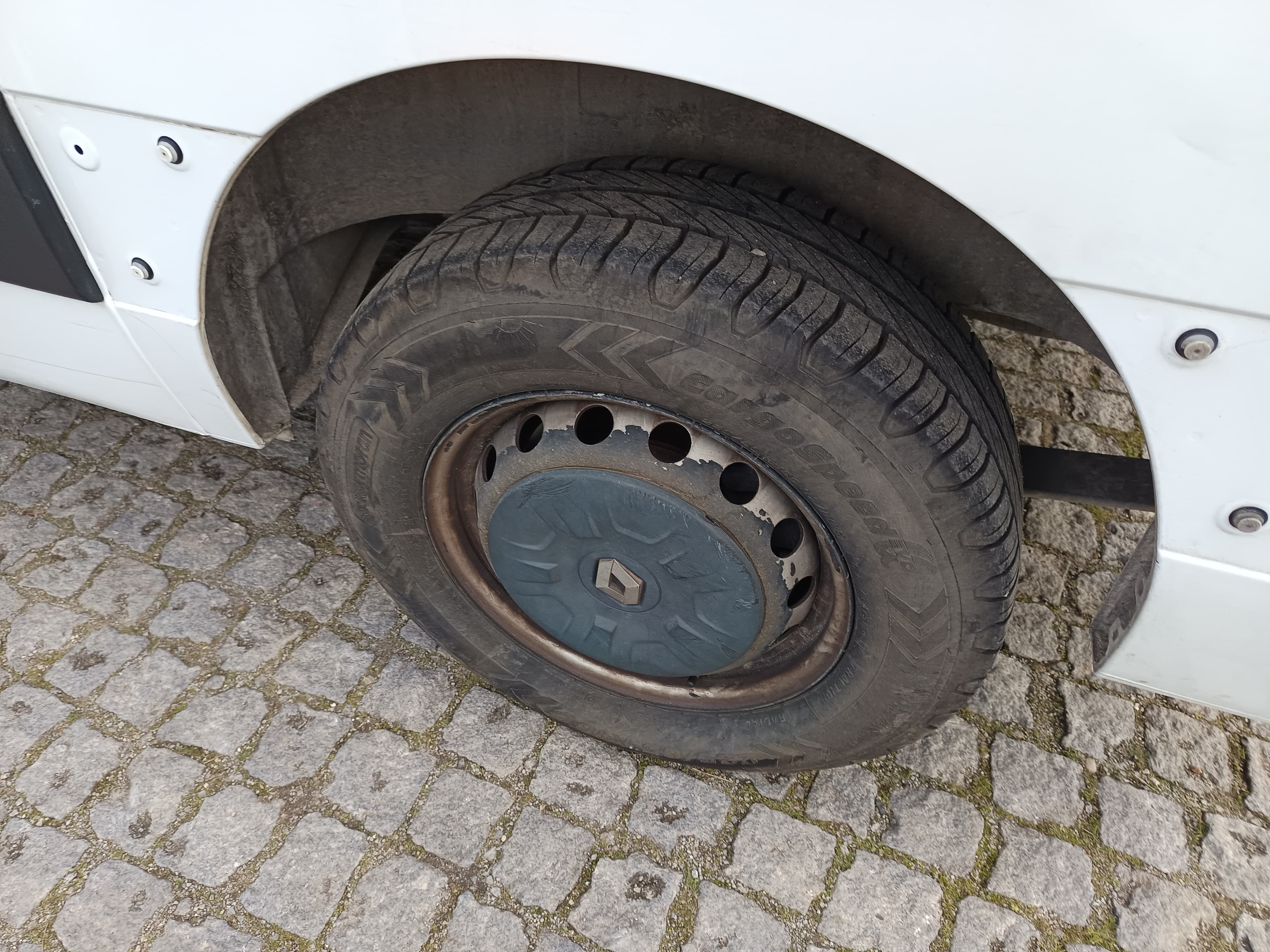 Renault Master · Ano 2015 — imagen 15