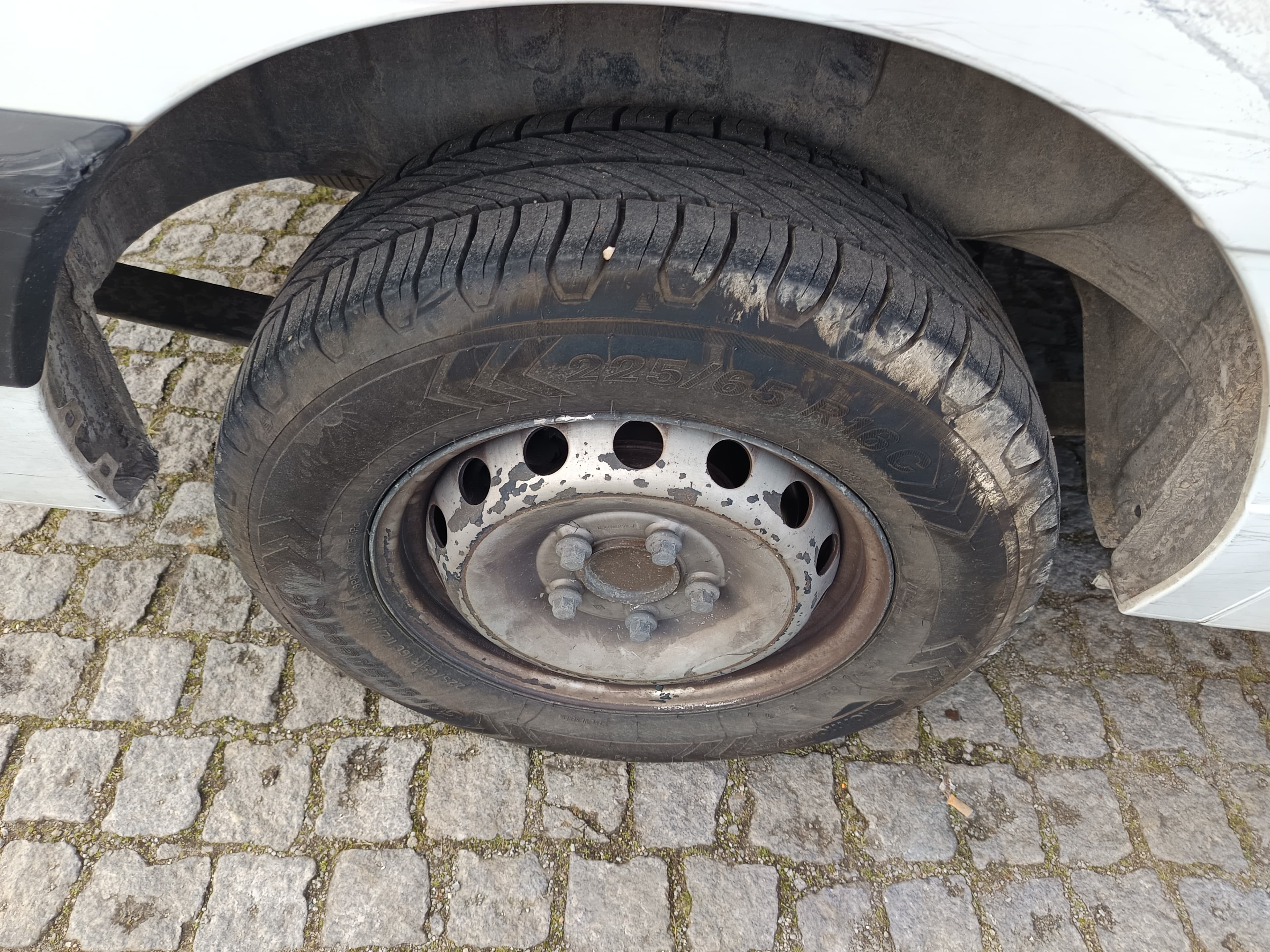 Renault Master · Ano 2015 — imagen 14
