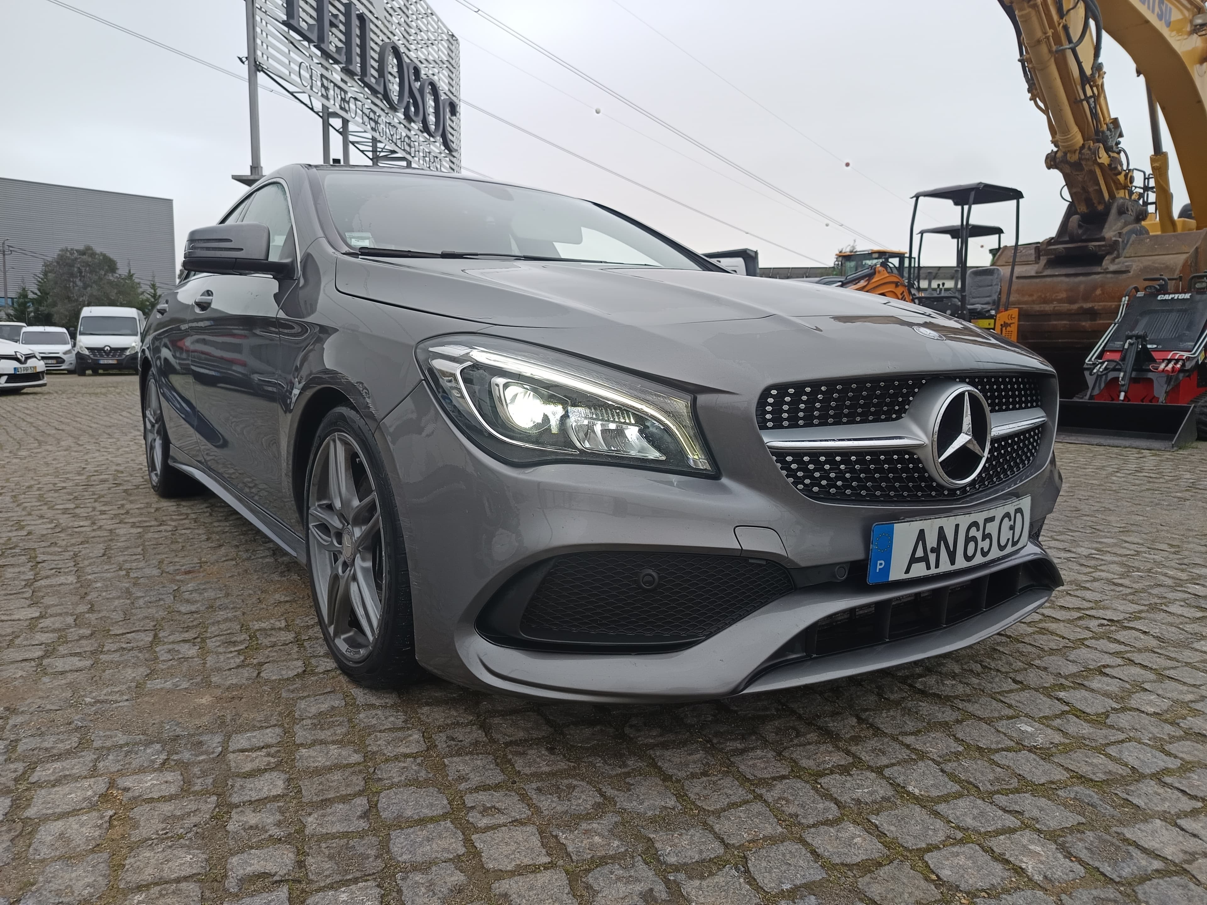 Mercedes-Benz 220 CDI · Ano 2016 — image 4