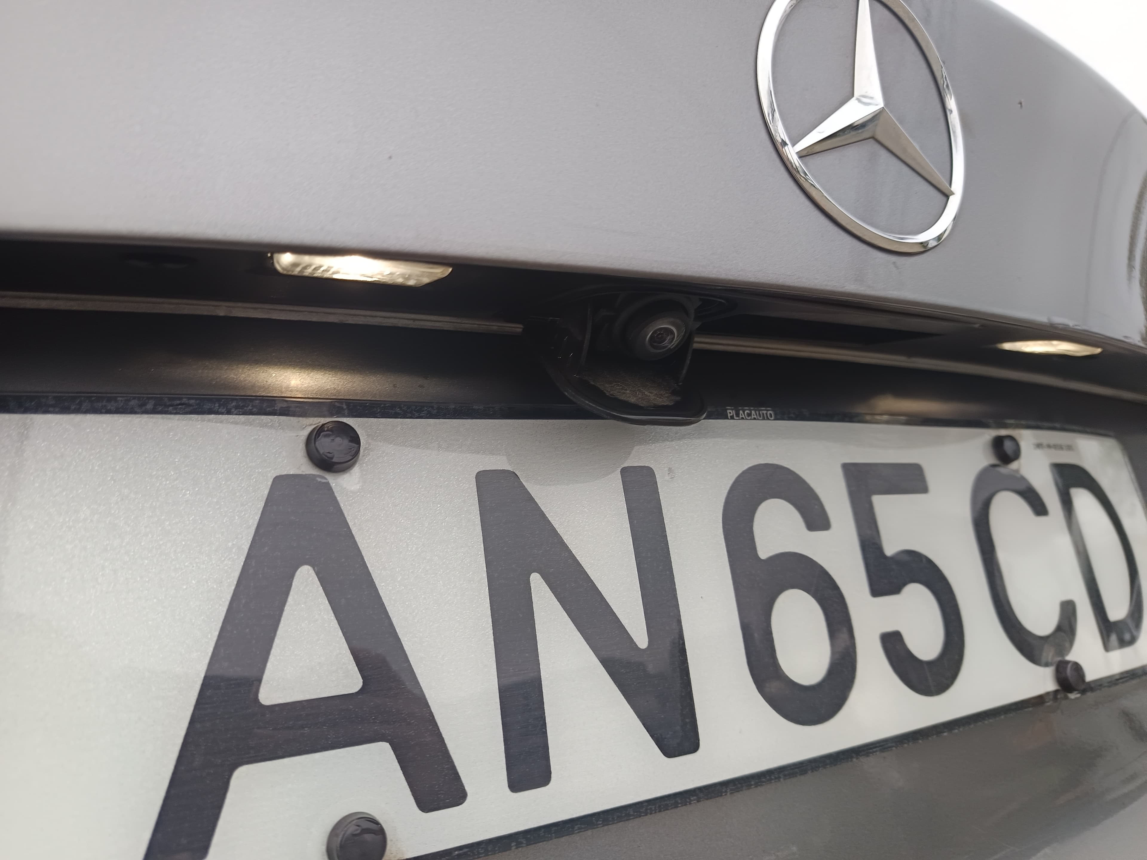 Mercedes-Benz 220 CDI · Ano 2016 — image 15