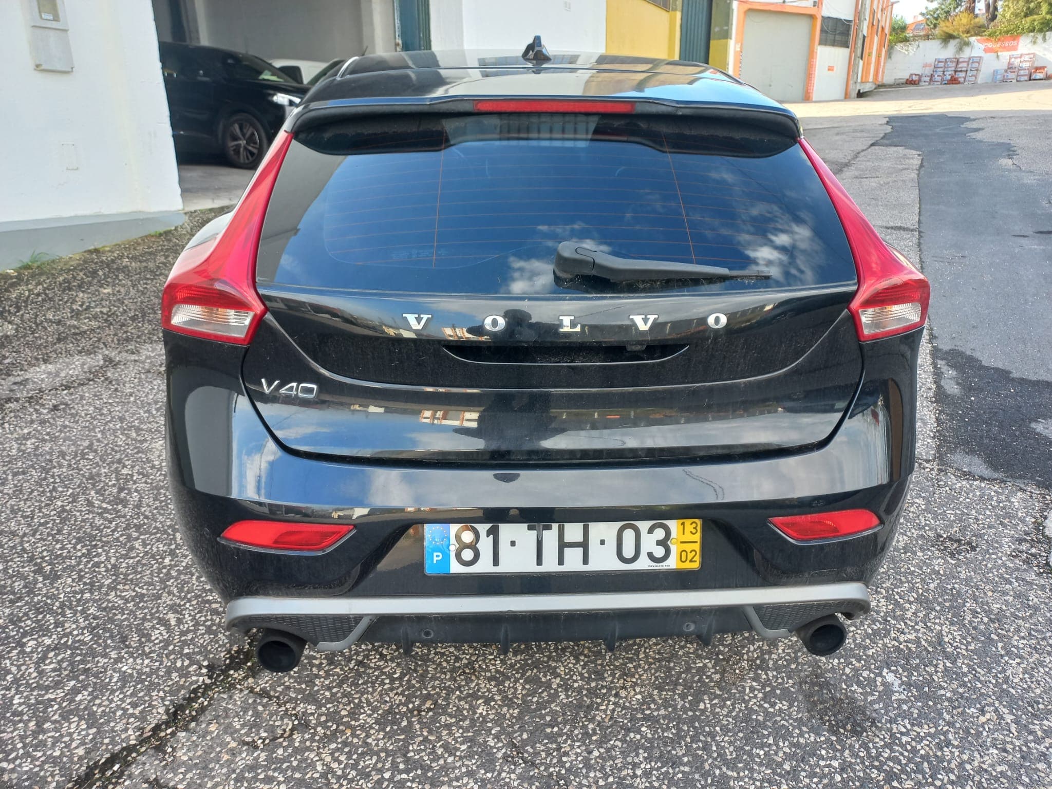 Volvo V40 · Ano 2013 — image 4