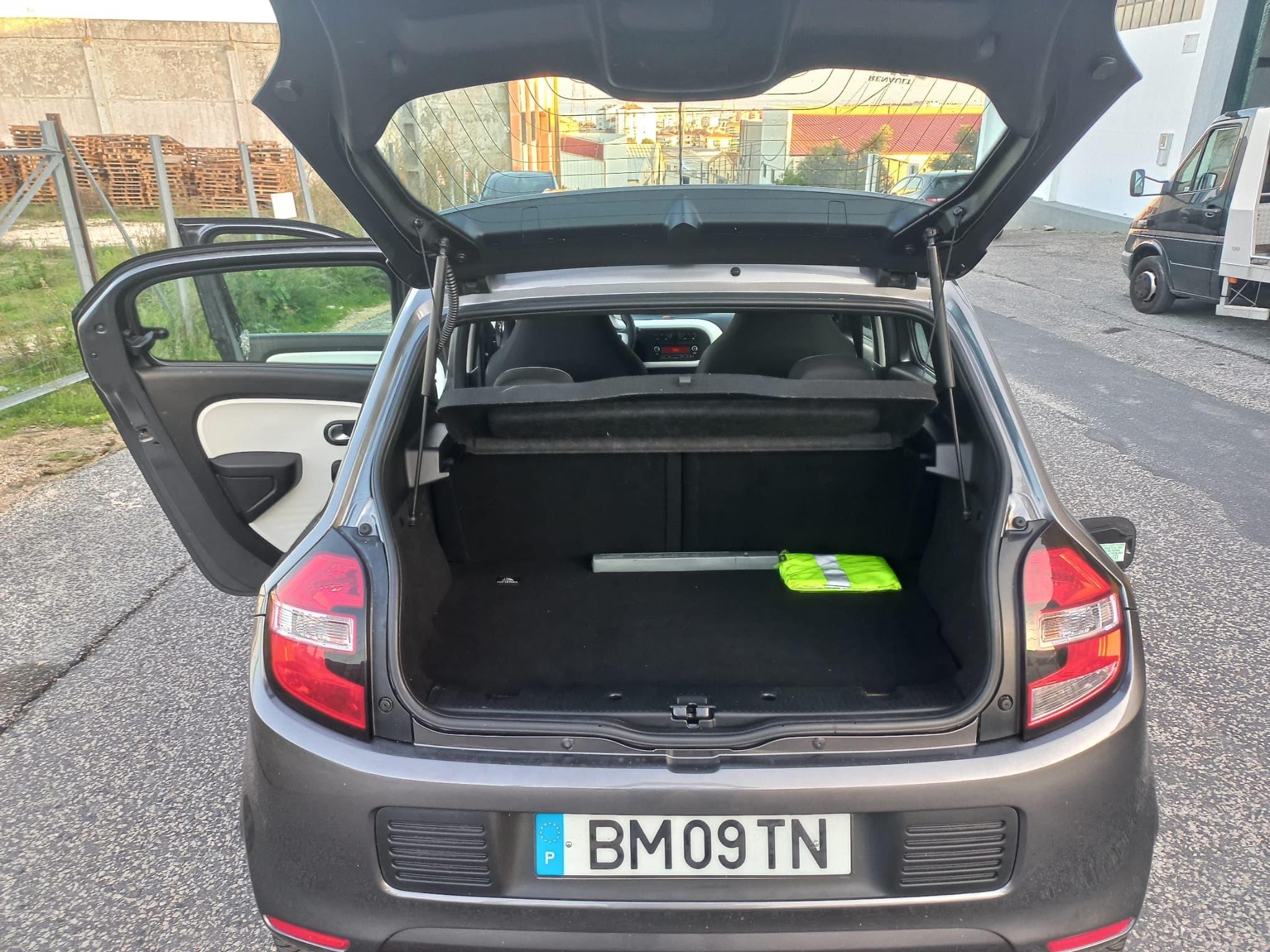 Renault Twingo · Ano 2018 — imagen 11