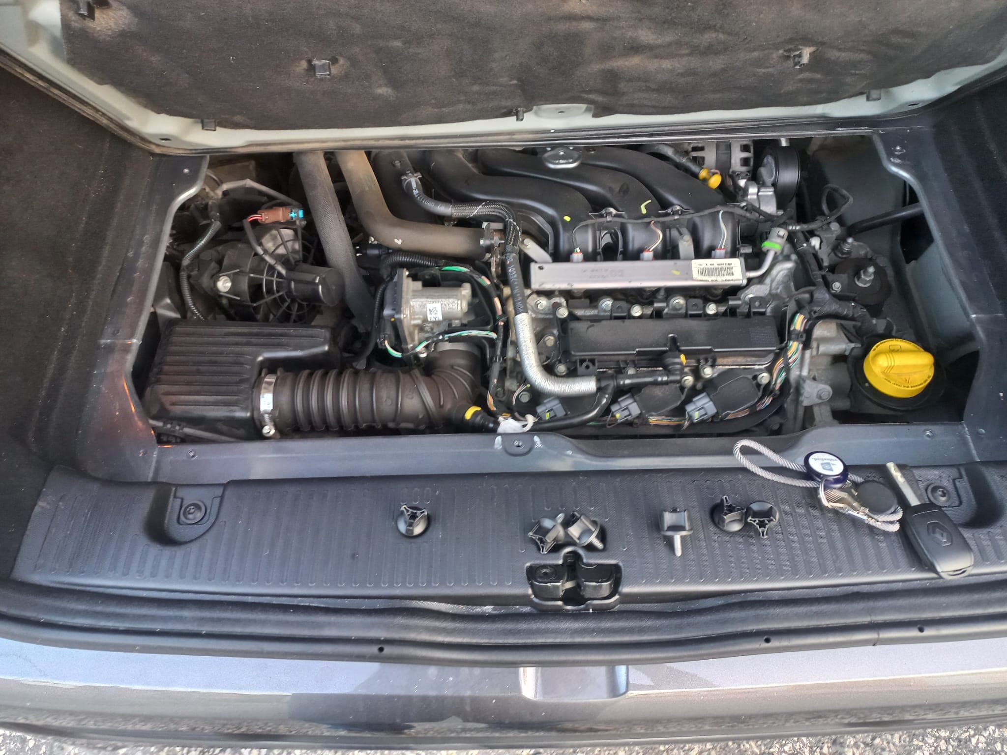Renault Twingo · Ano 2018 — imagen 15