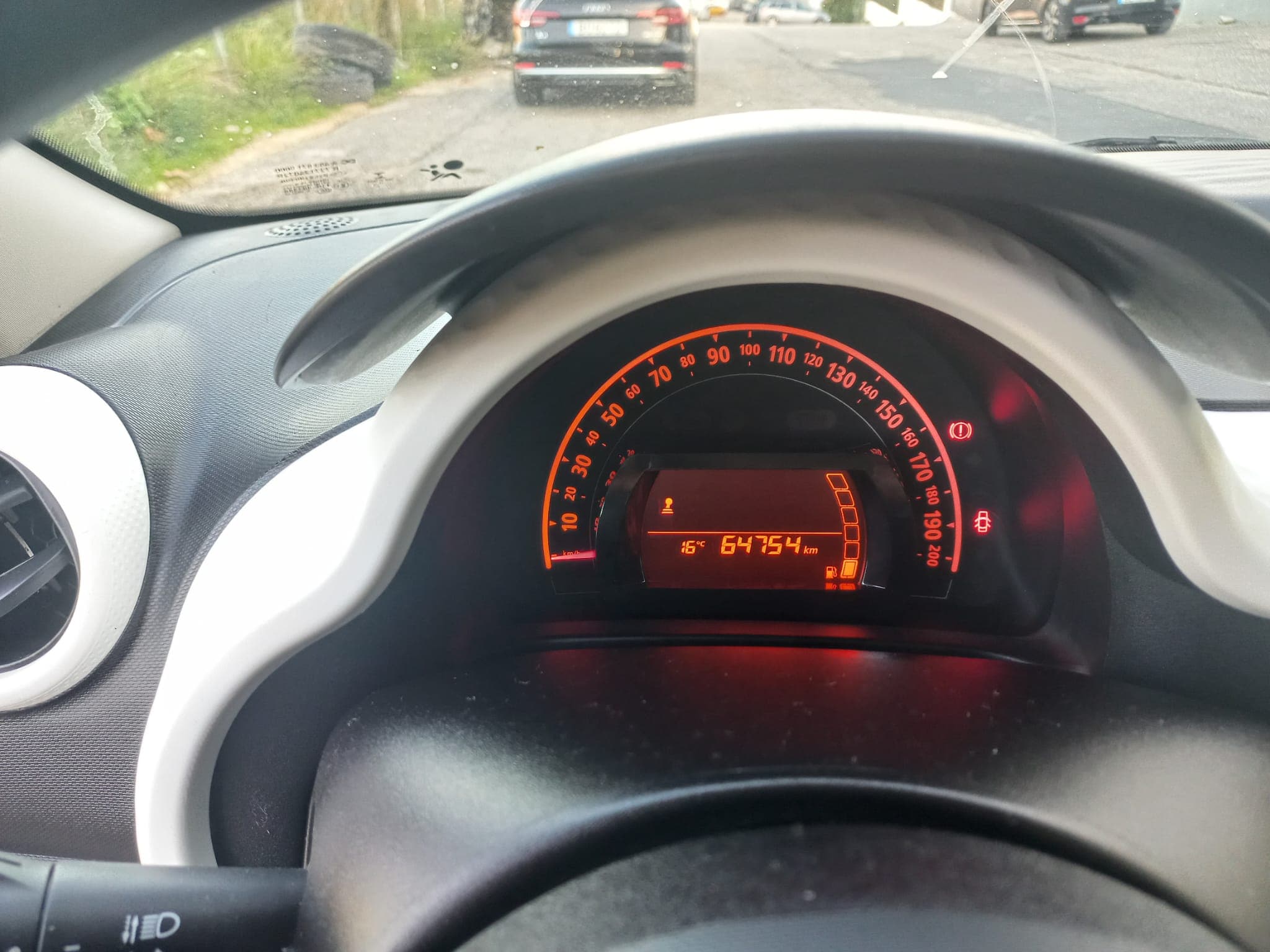 Renault Twingo · Ano 2018 — imagen 19
