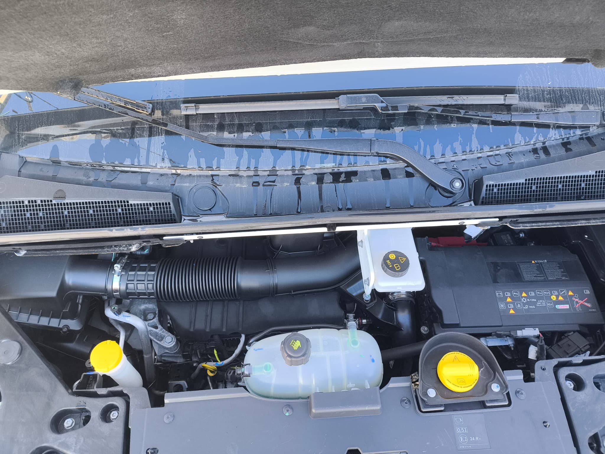 Renault Trafic 2.0 DCI · Ano 2022 — imagen 10