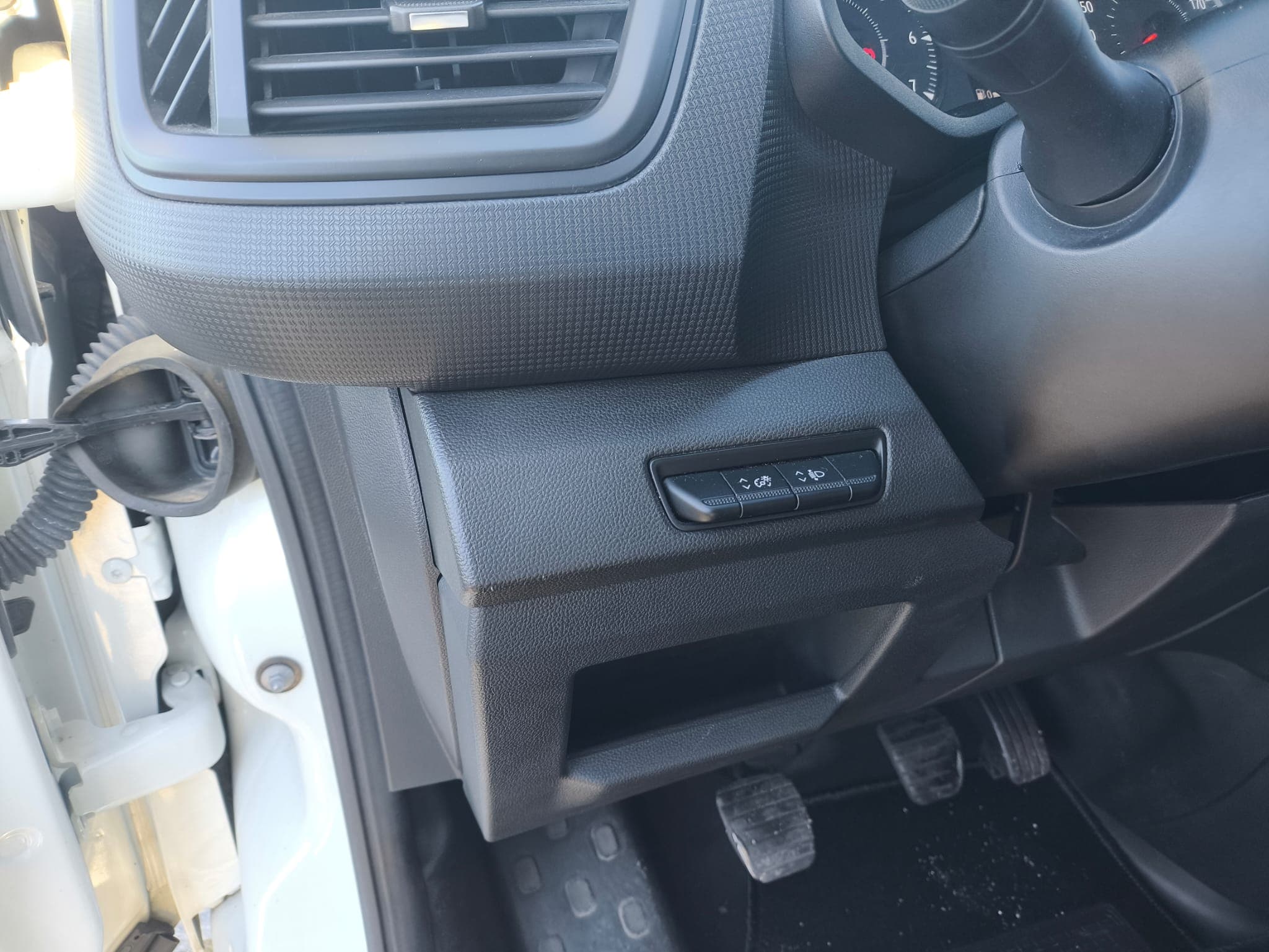 Renault Trafic 2.0 DCI · Ano 2022 — imagen 15