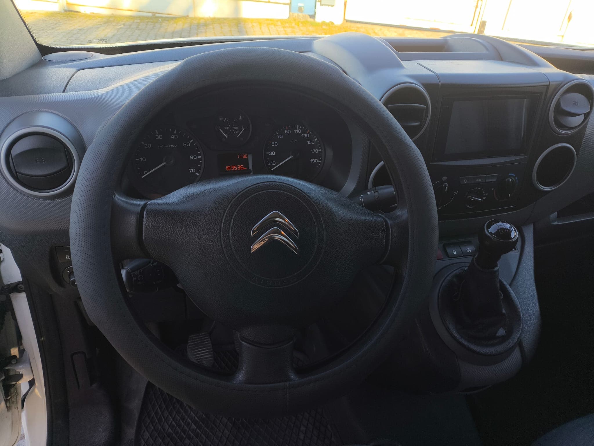 Citroën Berlingo · Ano 2015 — imagen 33
