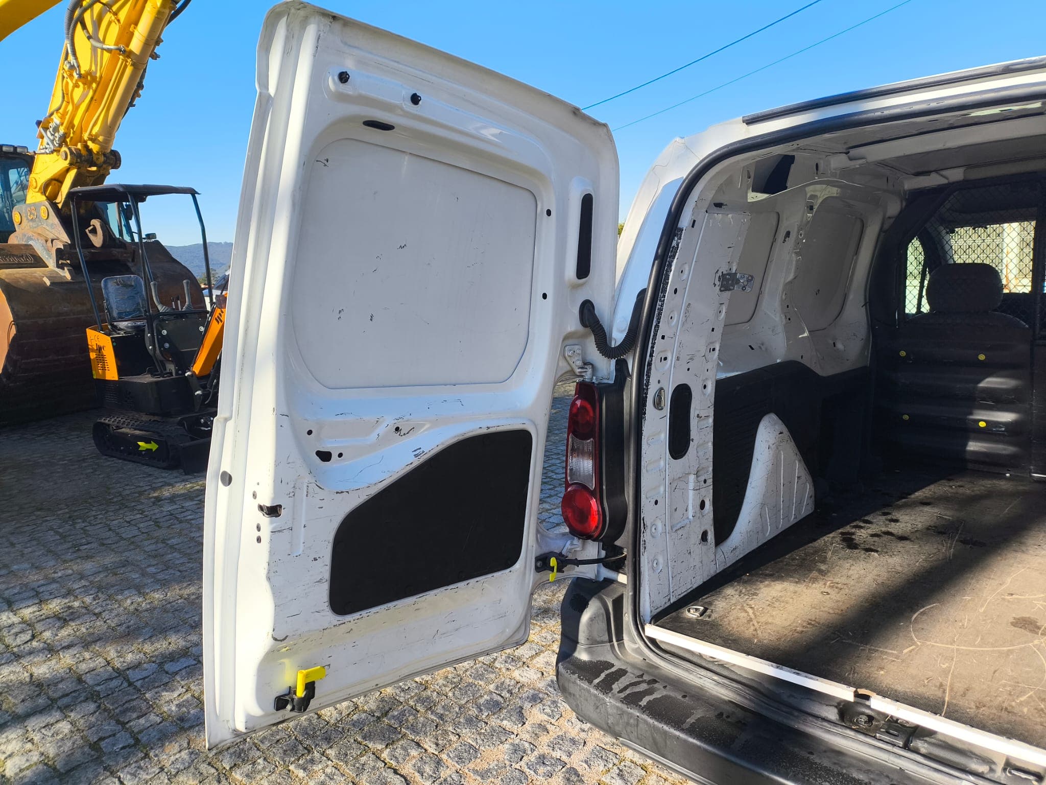 Citroën Berlingo · Ano 2015 — imagen 31