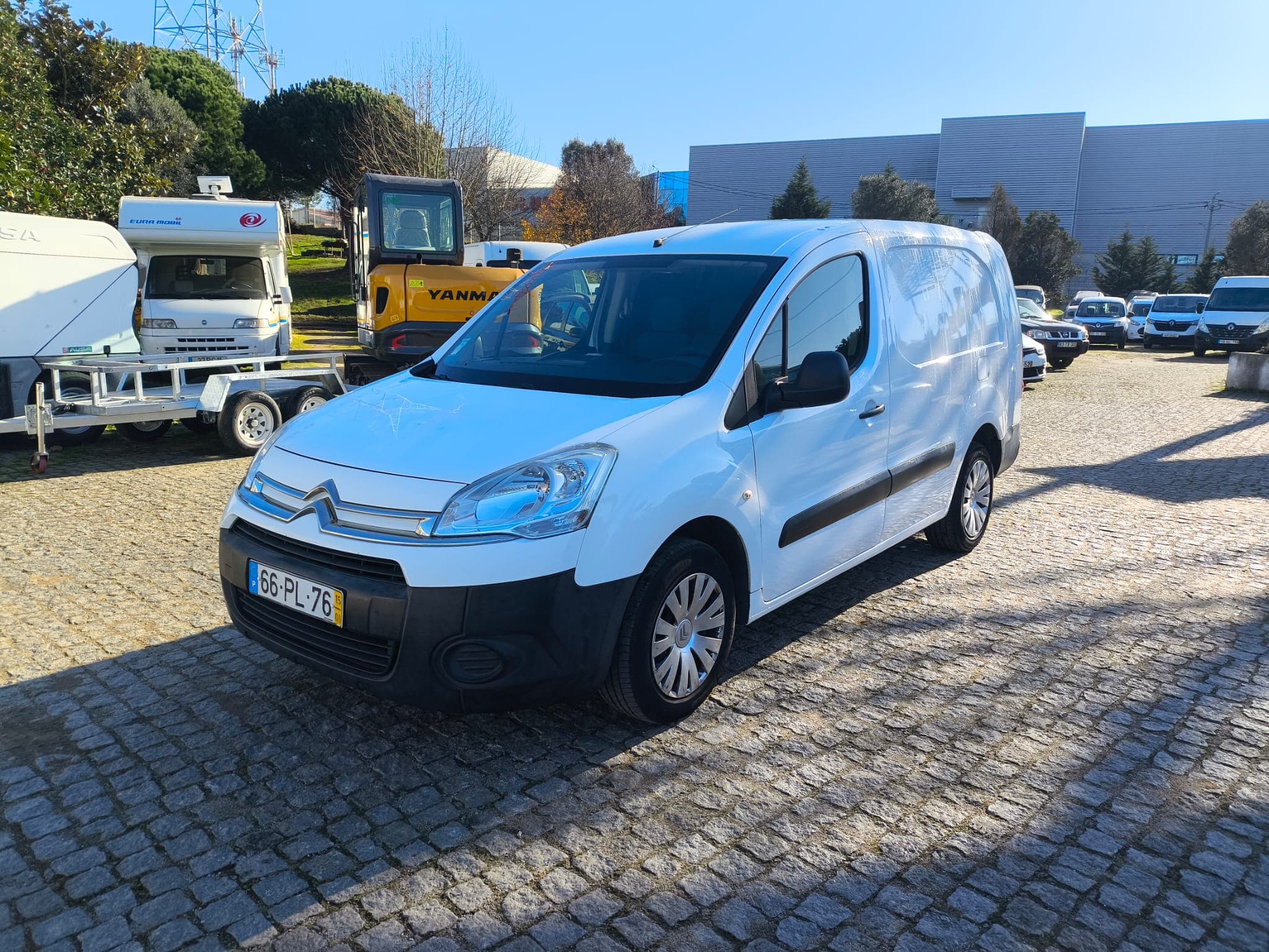 Citroën Berlingo · Ano 2015 — imagen 1
