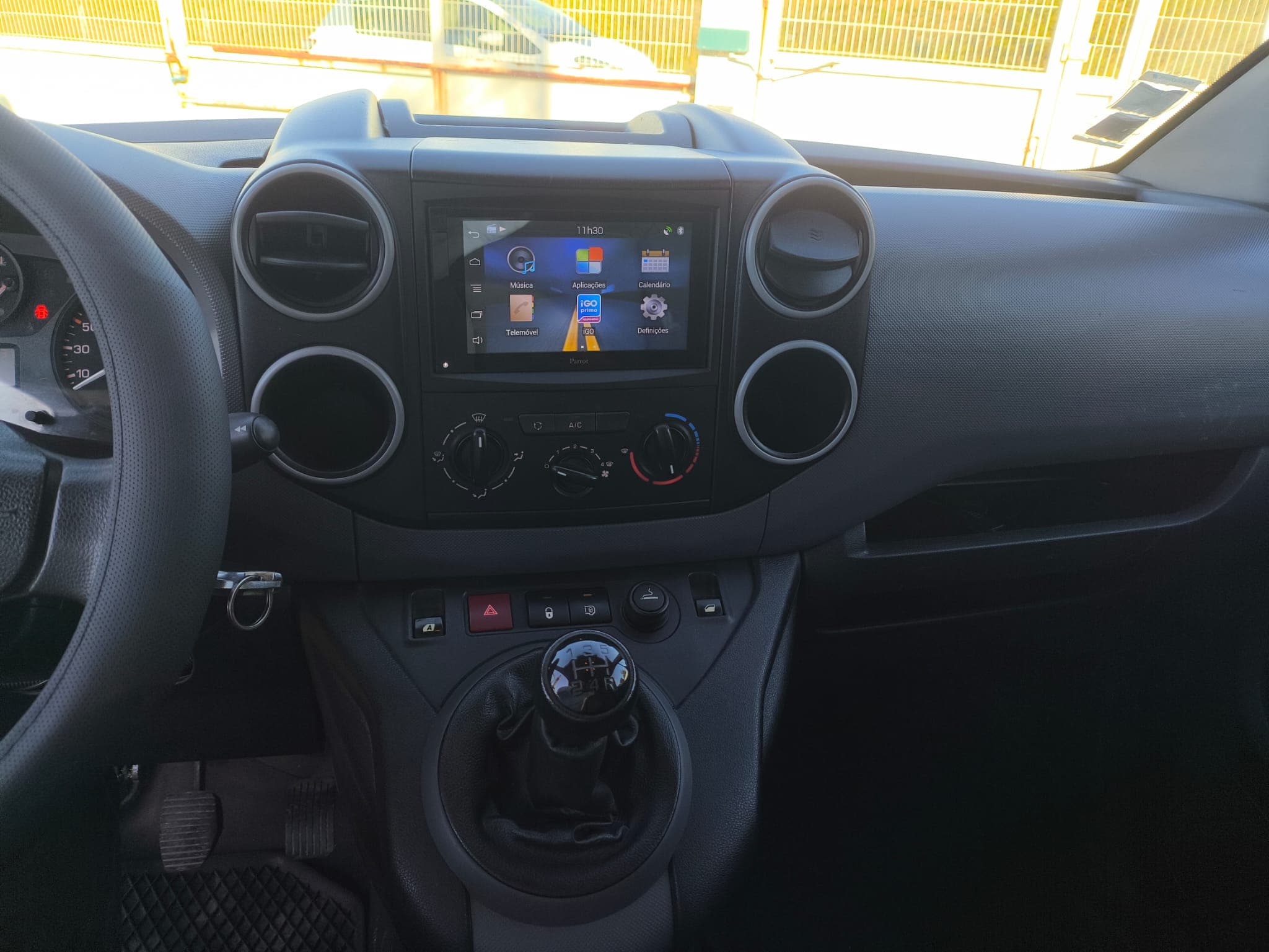 Citroën Berlingo · Ano 2015 — imagen 34