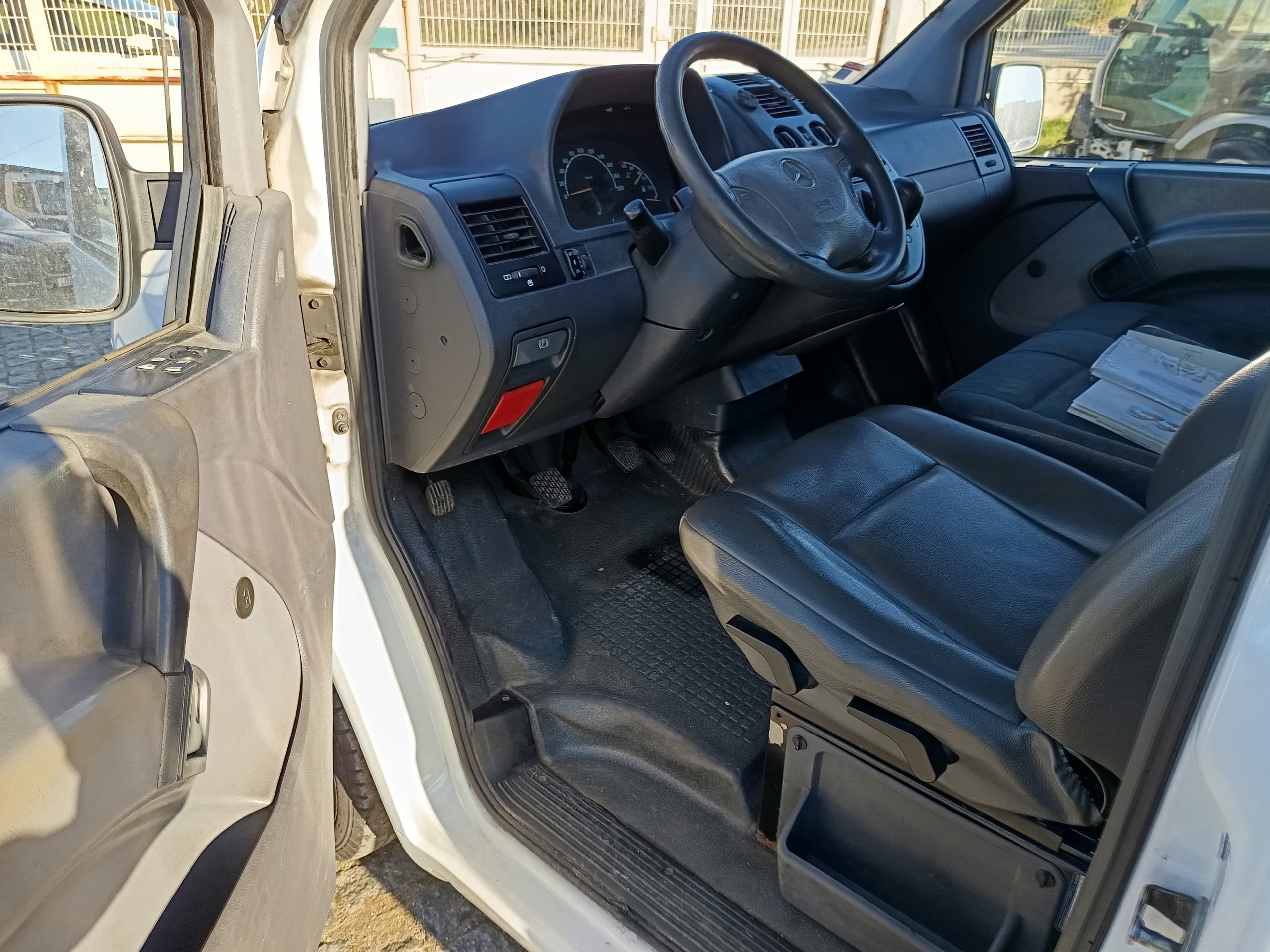 Mercedes-Benz Vito · Ano 2003 — imagen 21
