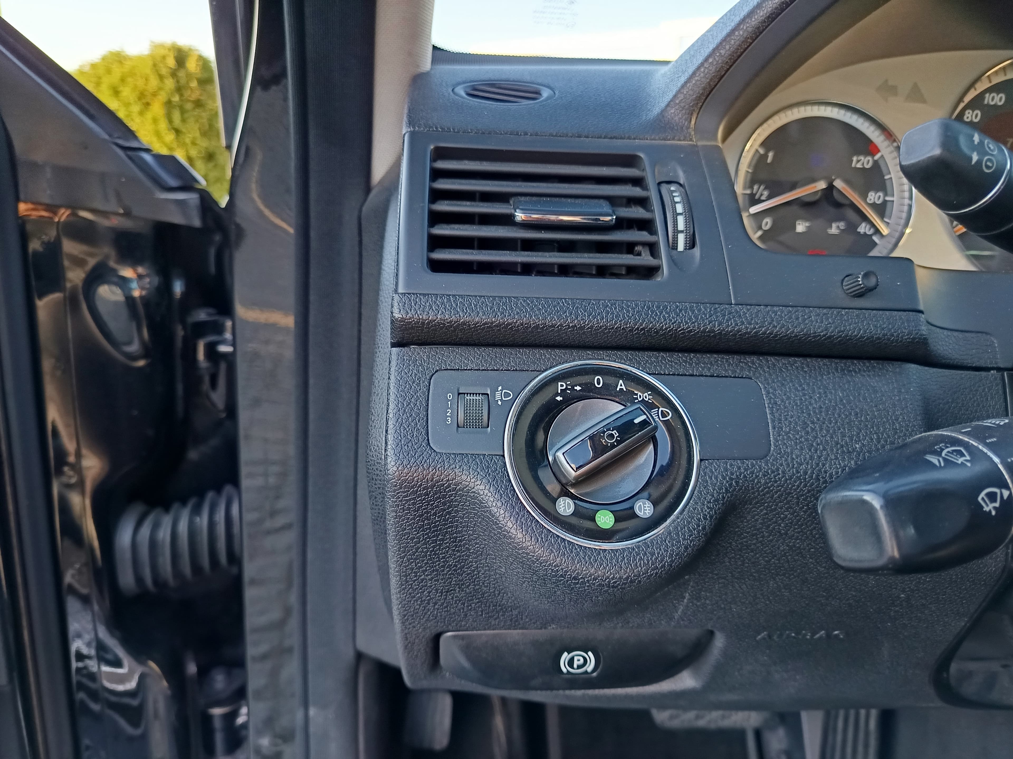 Mercedes-Benz C220 CDI · Ano 2008 — imagen 45