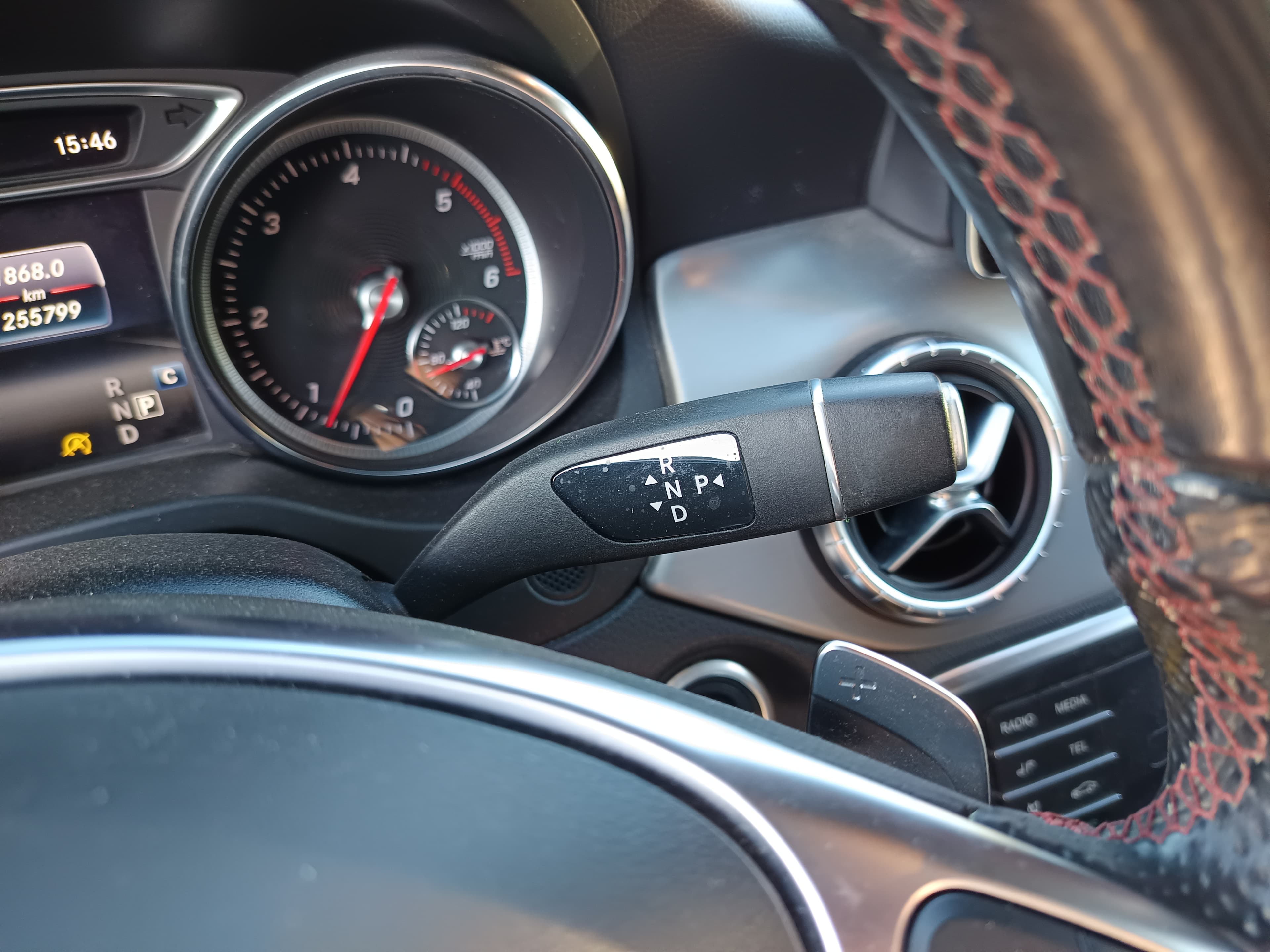 Mercedes-Benz CLA 200d · Ano 2018 — imagen 43