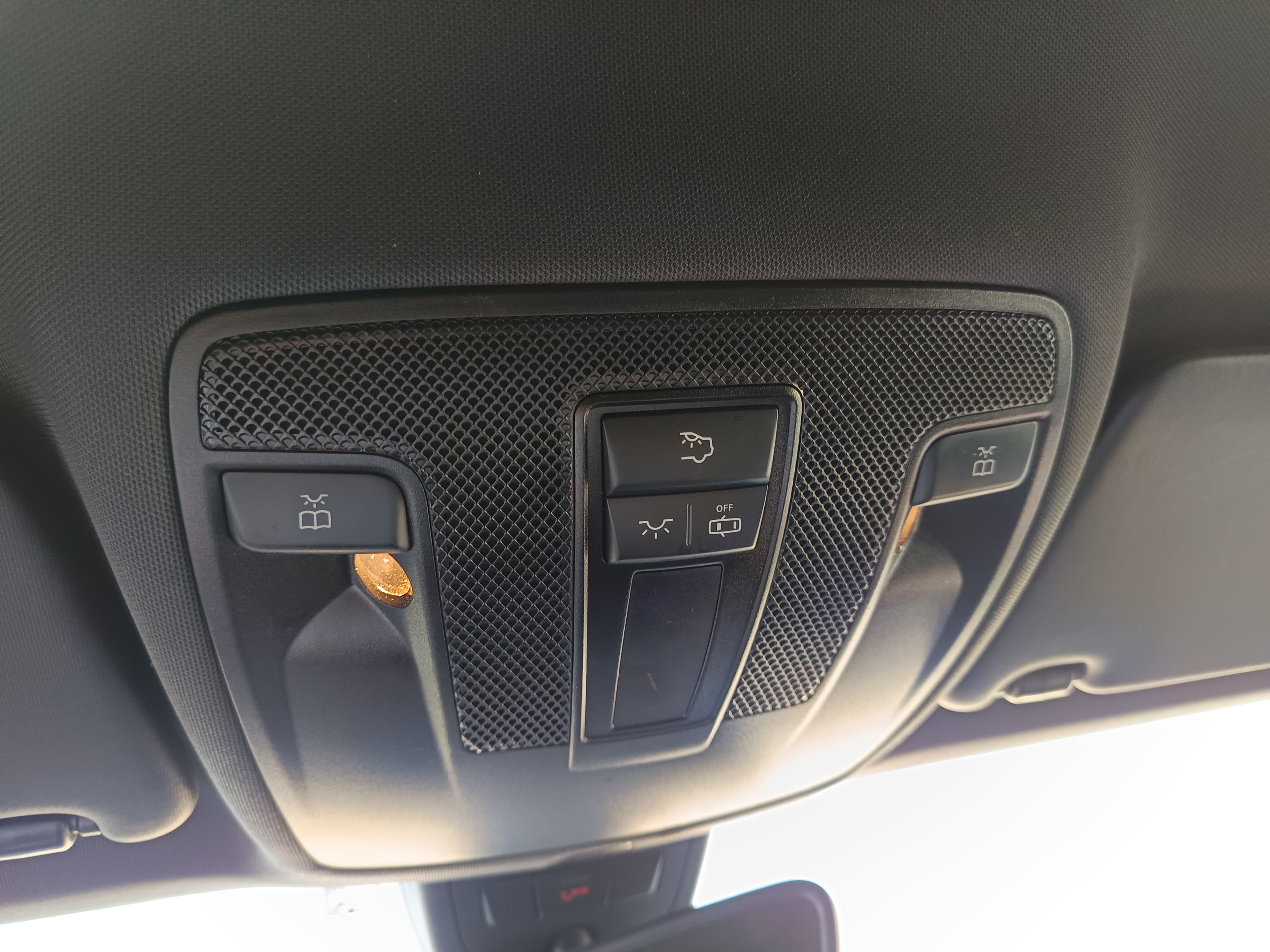 Mercedes-Benz CLA 200d · Ano 2018 — imagen 46