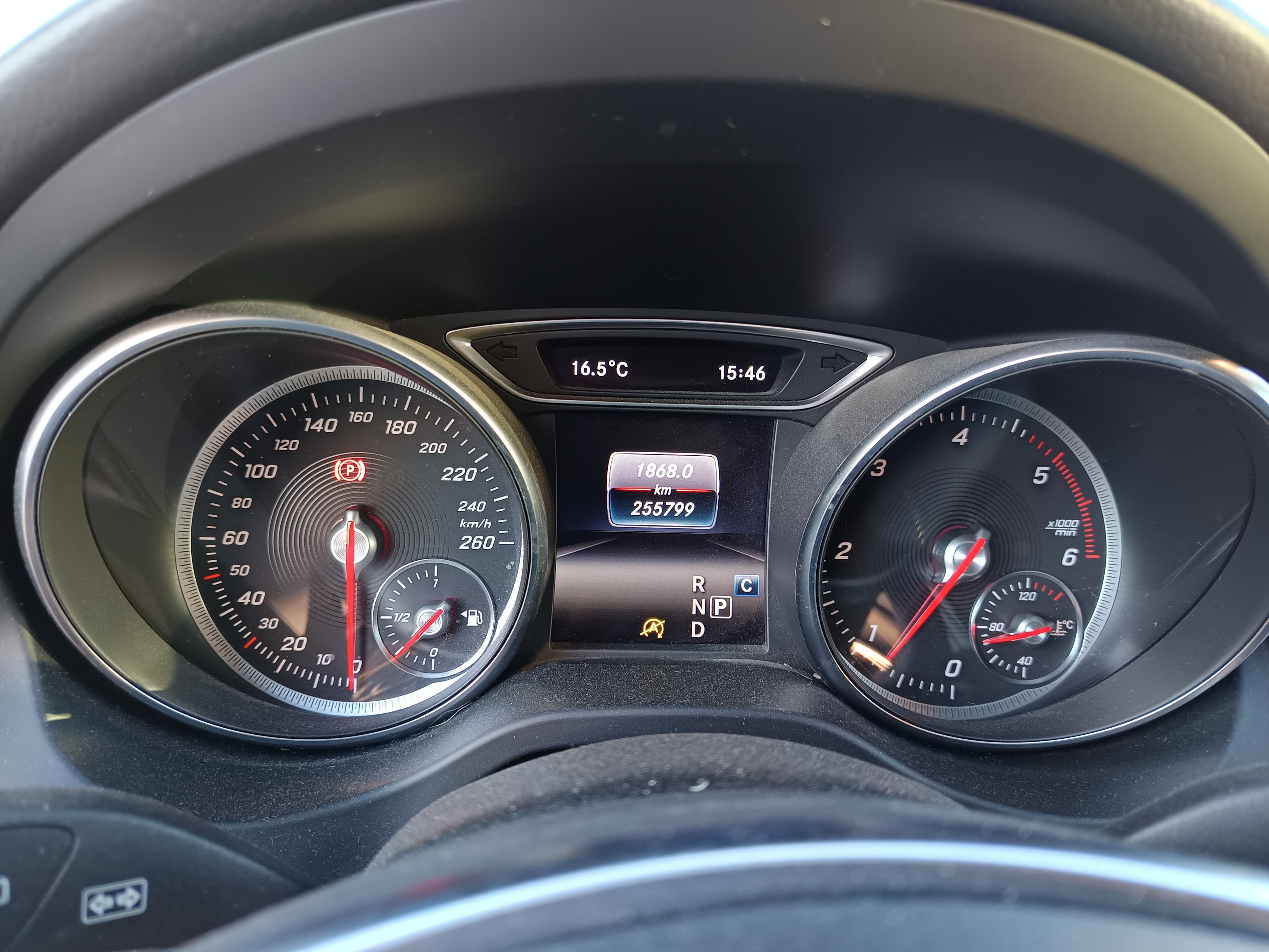 Mercedes-Benz CLA 200d · Ano 2018 — imagen 42
