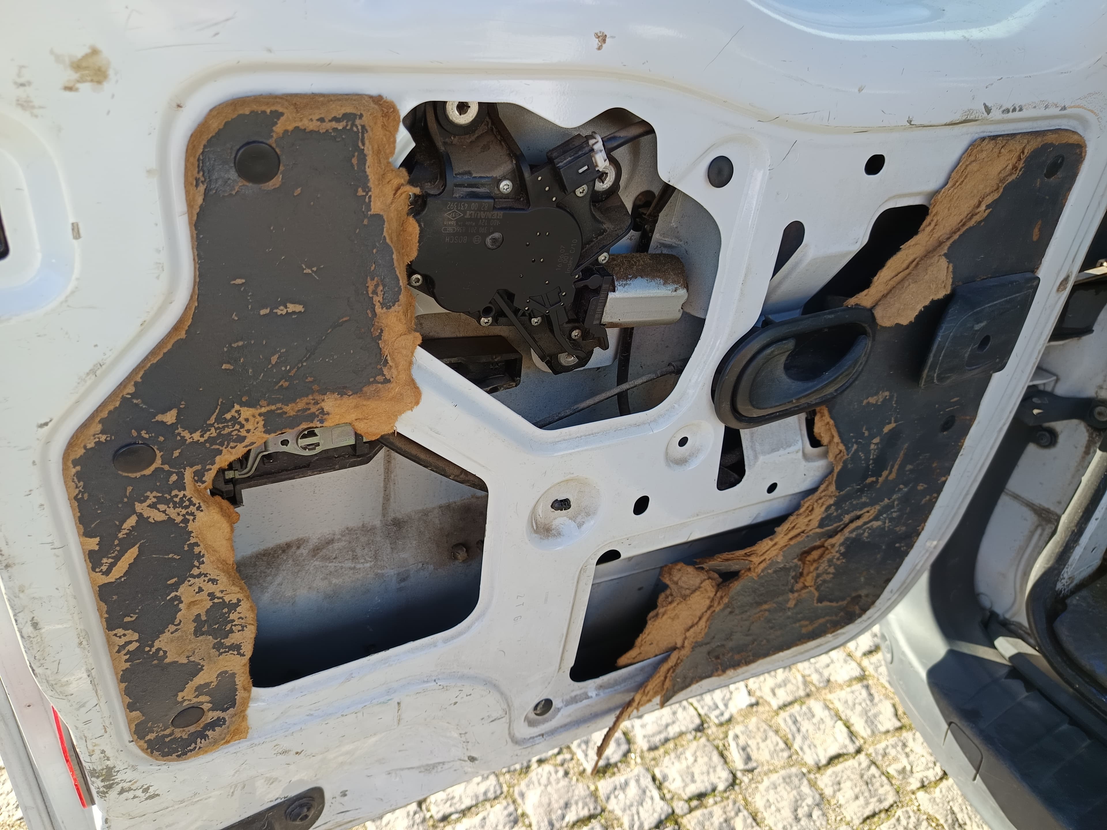 Renault Kangoo Maxi · Ano 2016 — imagen 28