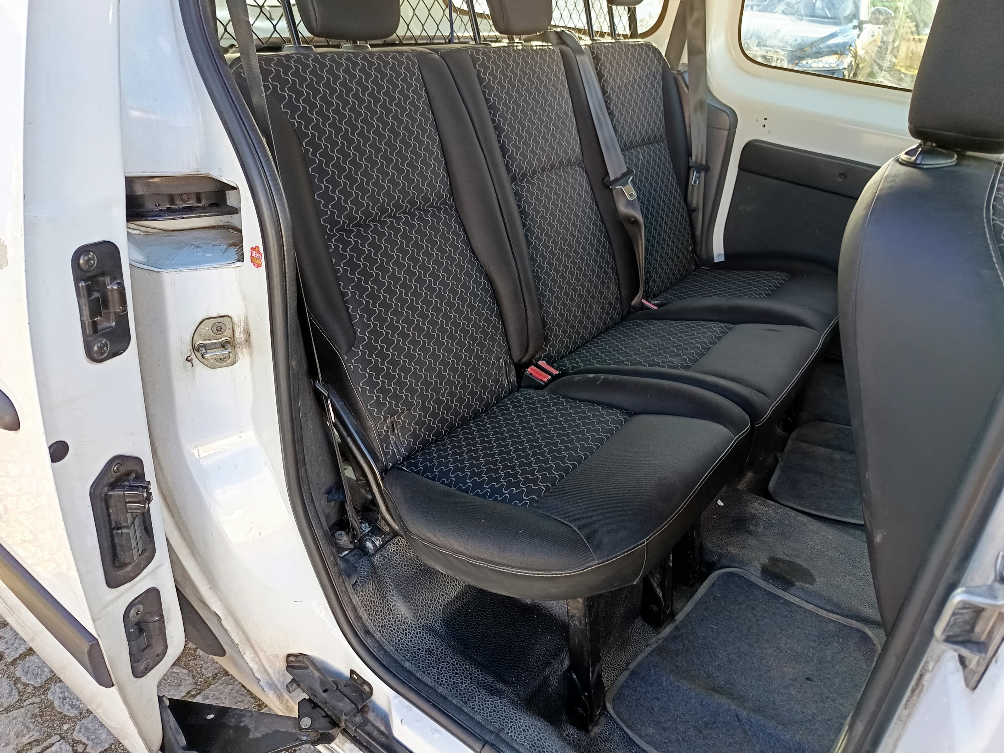 Renault Kangoo Maxi · Ano 2016 — imagen 25