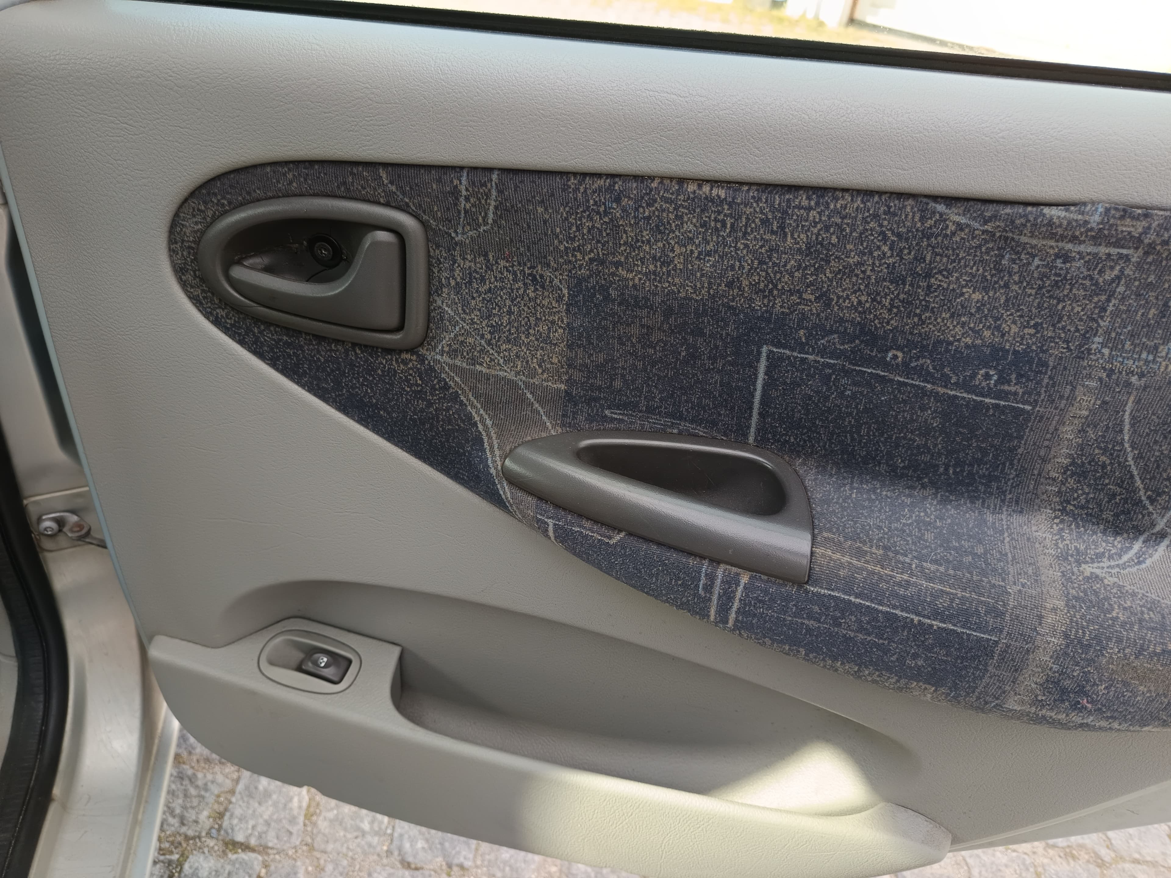 Renault Scénic · Ano 2000 — imagem 22