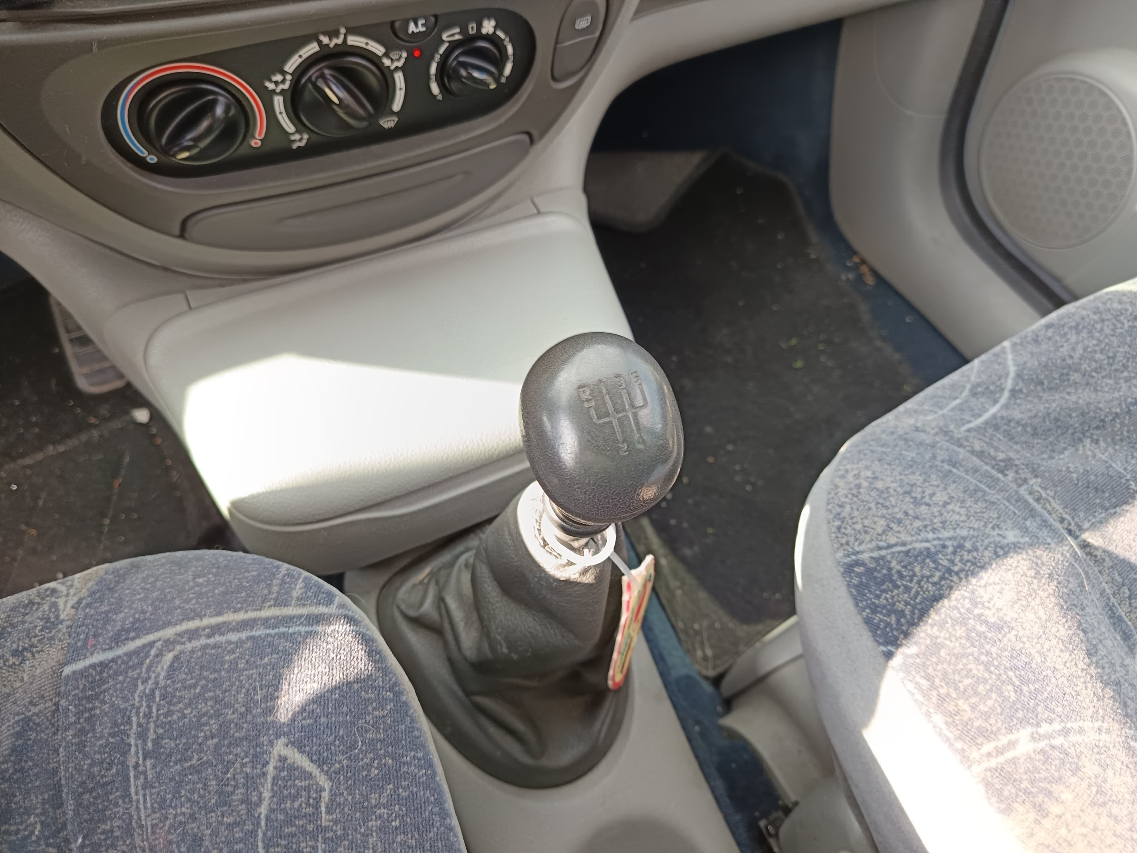 Renault Scénic · Ano 2000 — imagem 42
