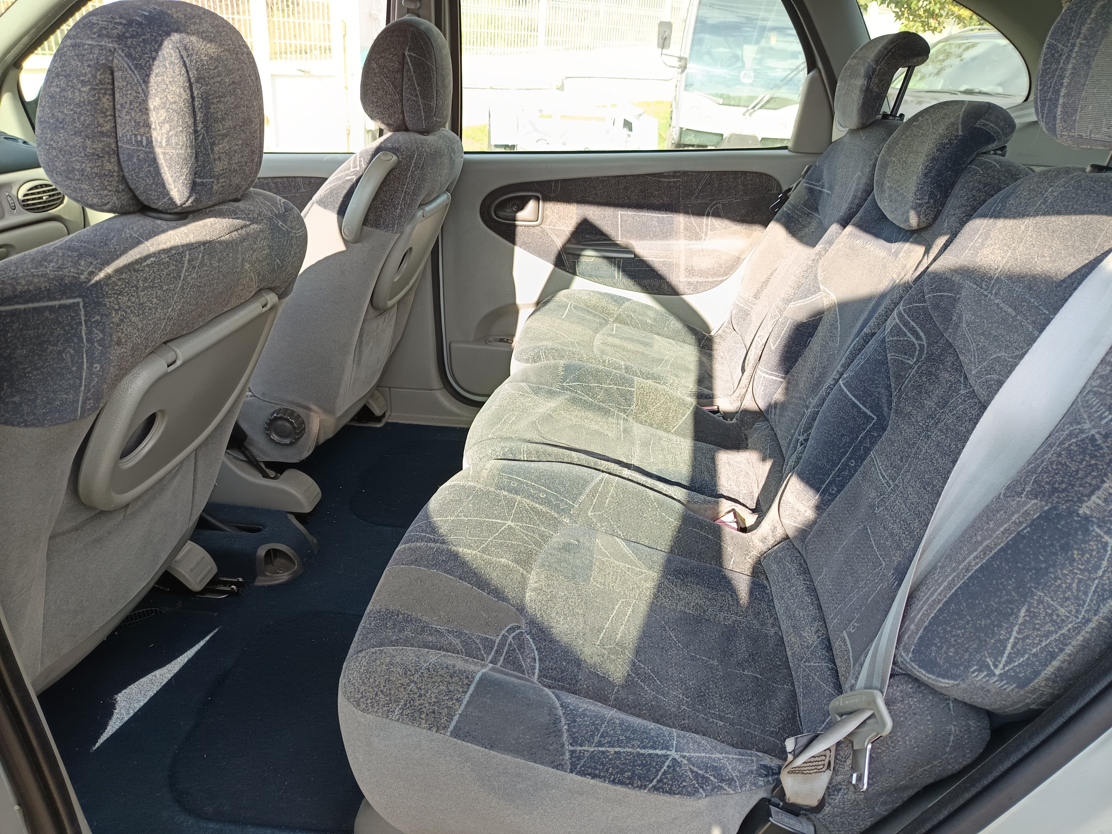 Renault Scénic · Ano 2000 — imagem 27