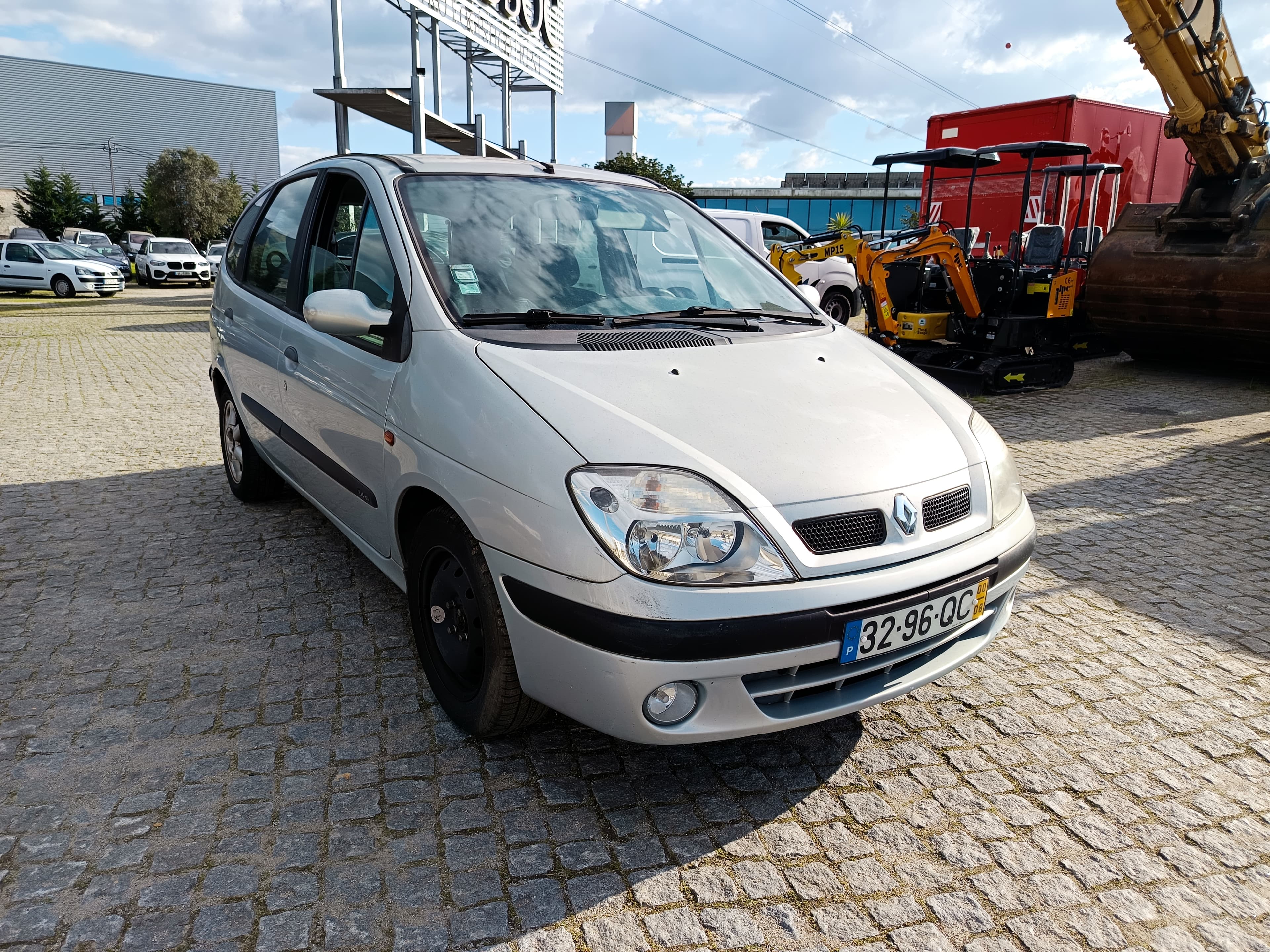 Renault Scénic · Ano 2000 — imagem 1