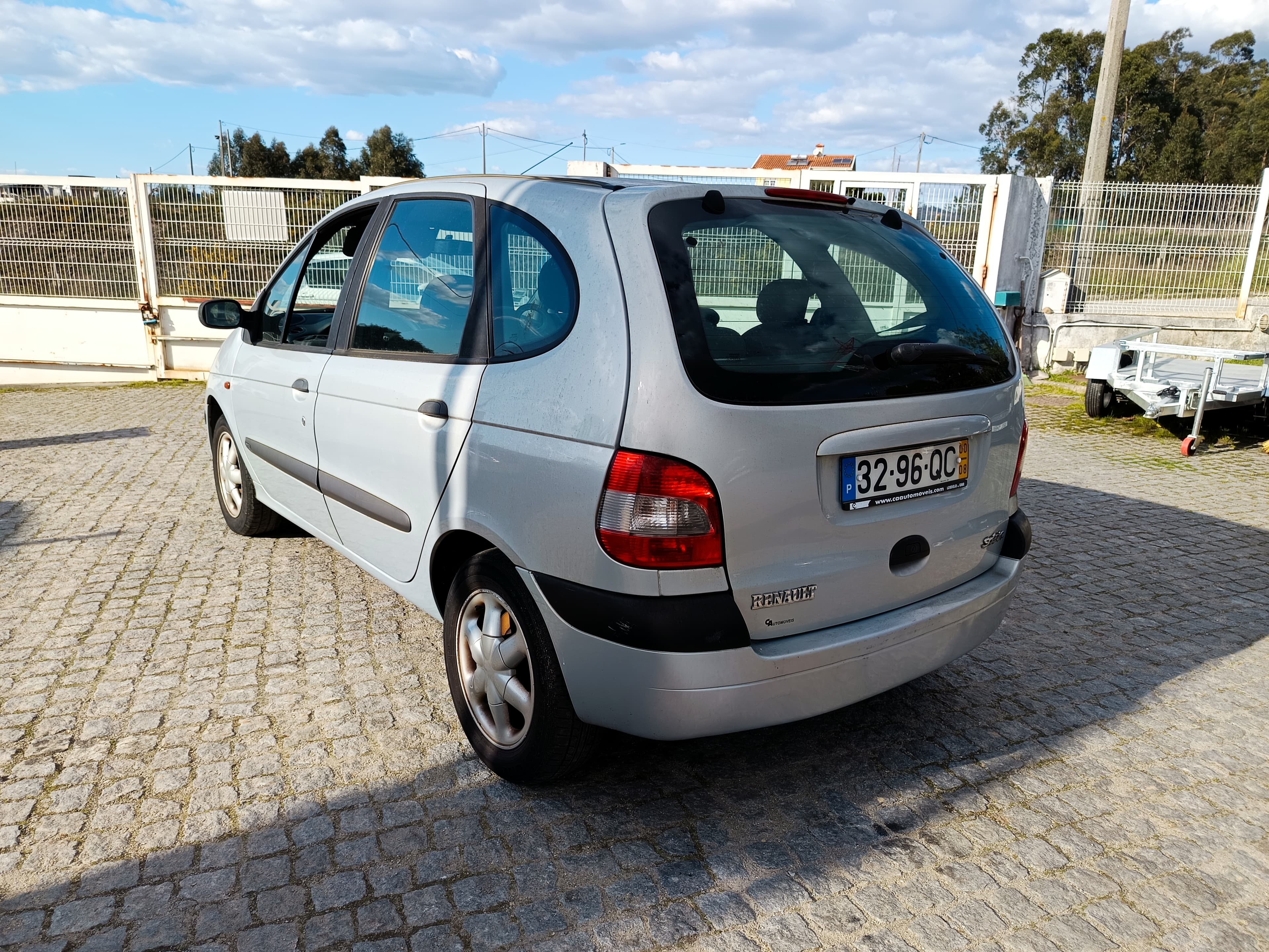Renault Scénic · Ano 2000 — imagem 6