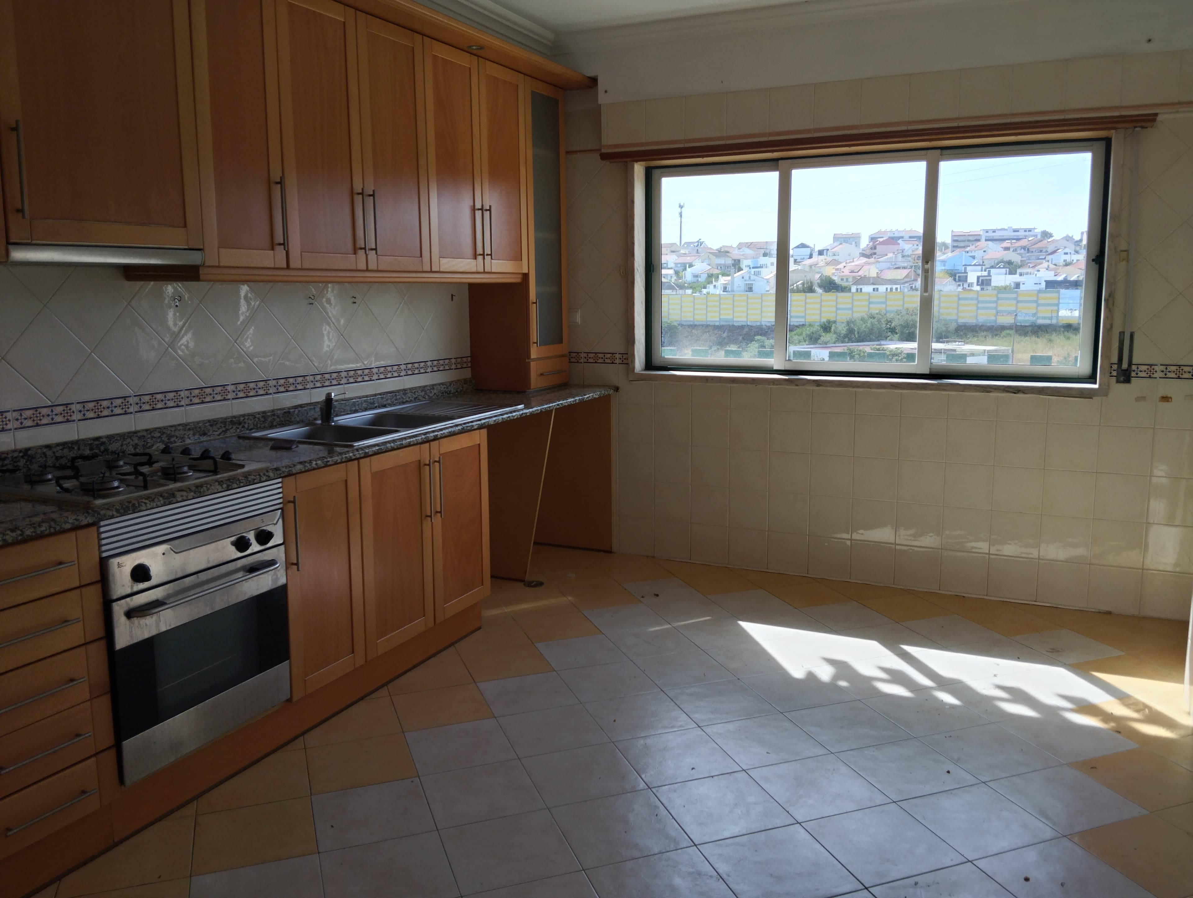 Apartamento T3 · Santa Iria de Azoia, Loures — imagem 9