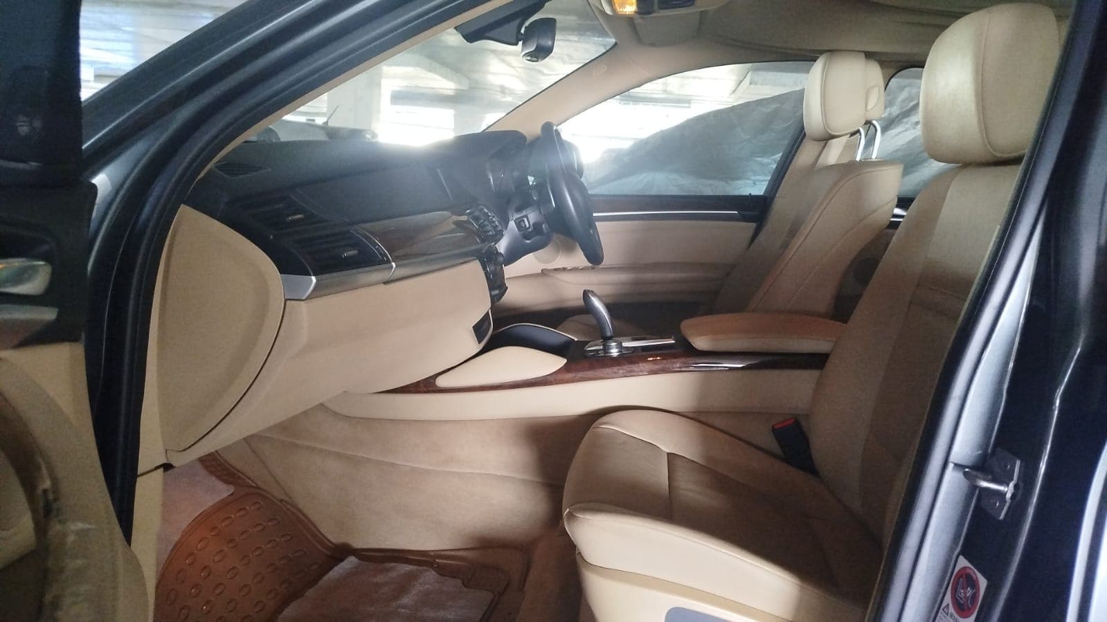 BMW X6 35i · Ano 2011 — image 25