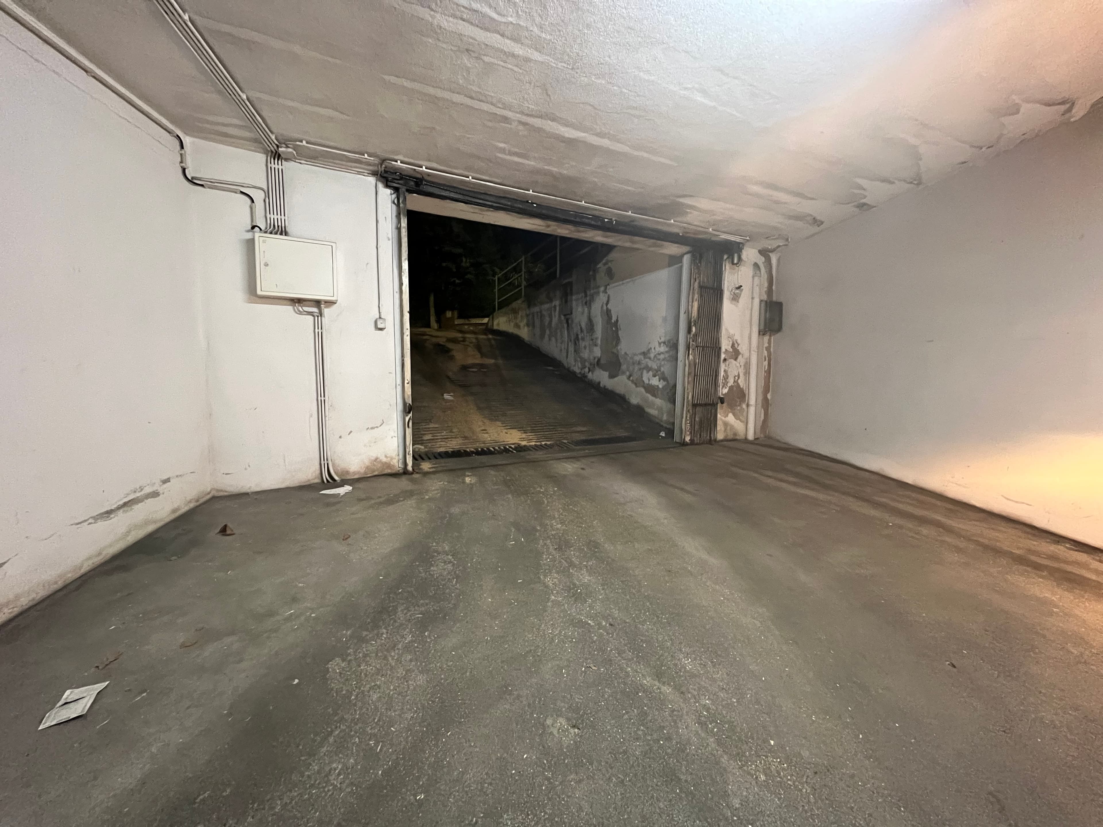 Garagem · Lousado — image 8