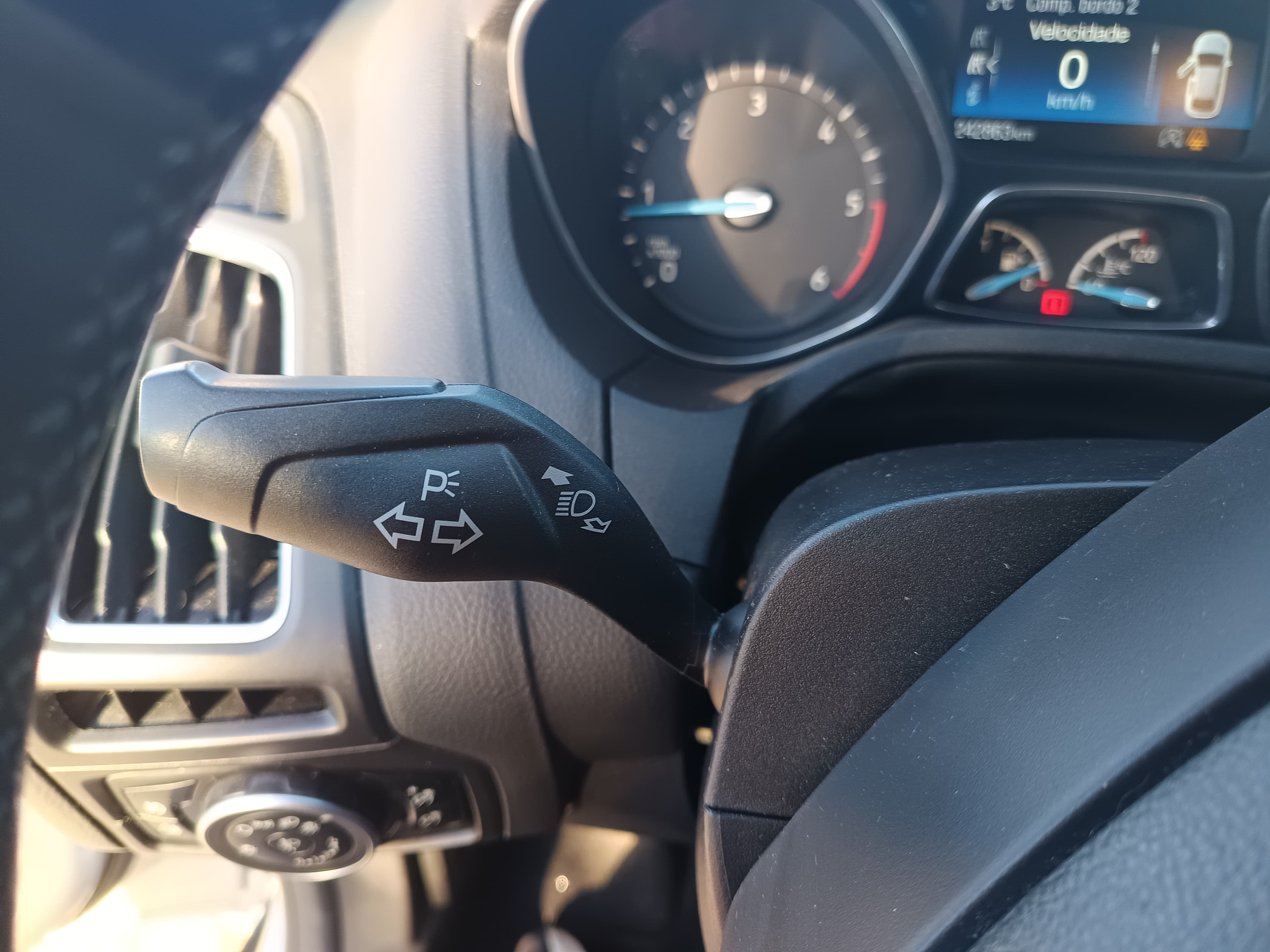 Ford Focus · Año 2015 — imagen 42