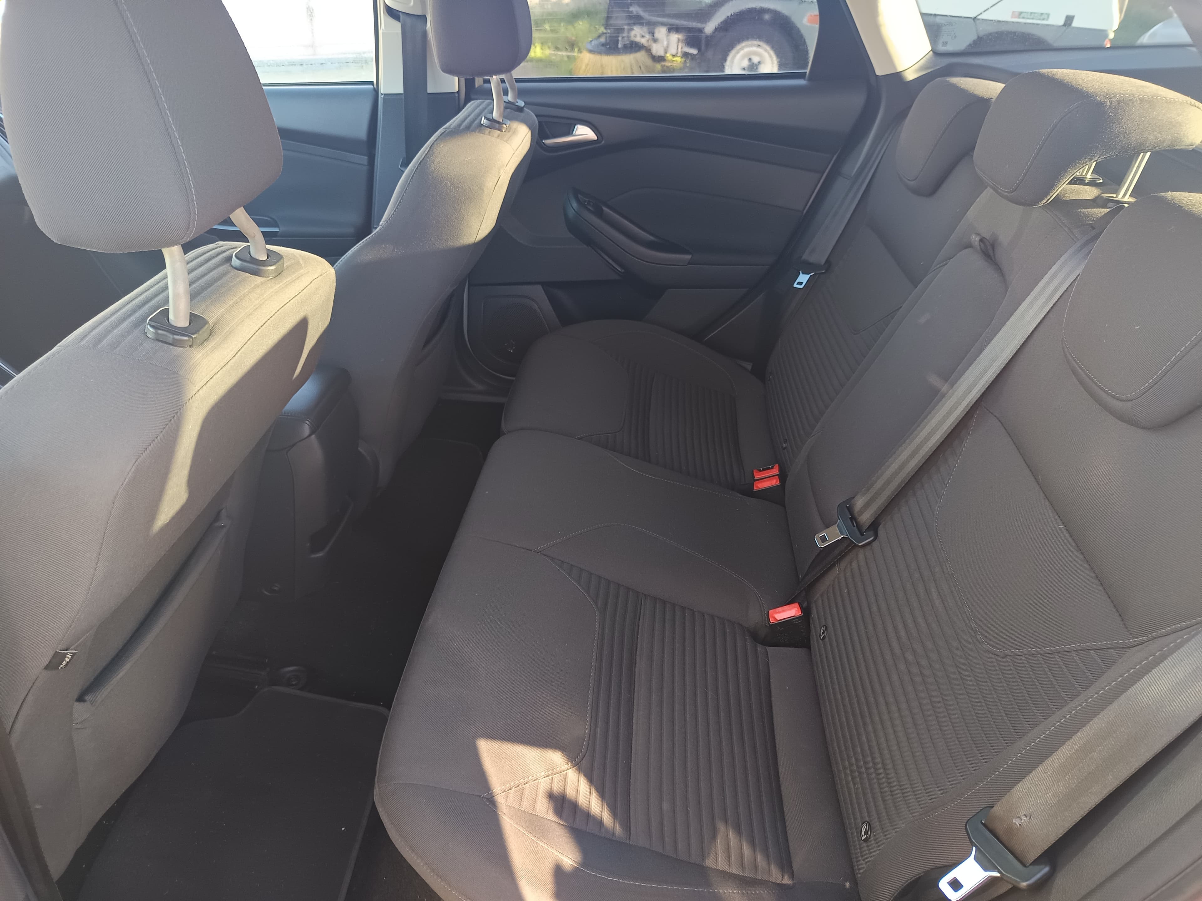 Ford Focus · Año 2015 — imagen 28
