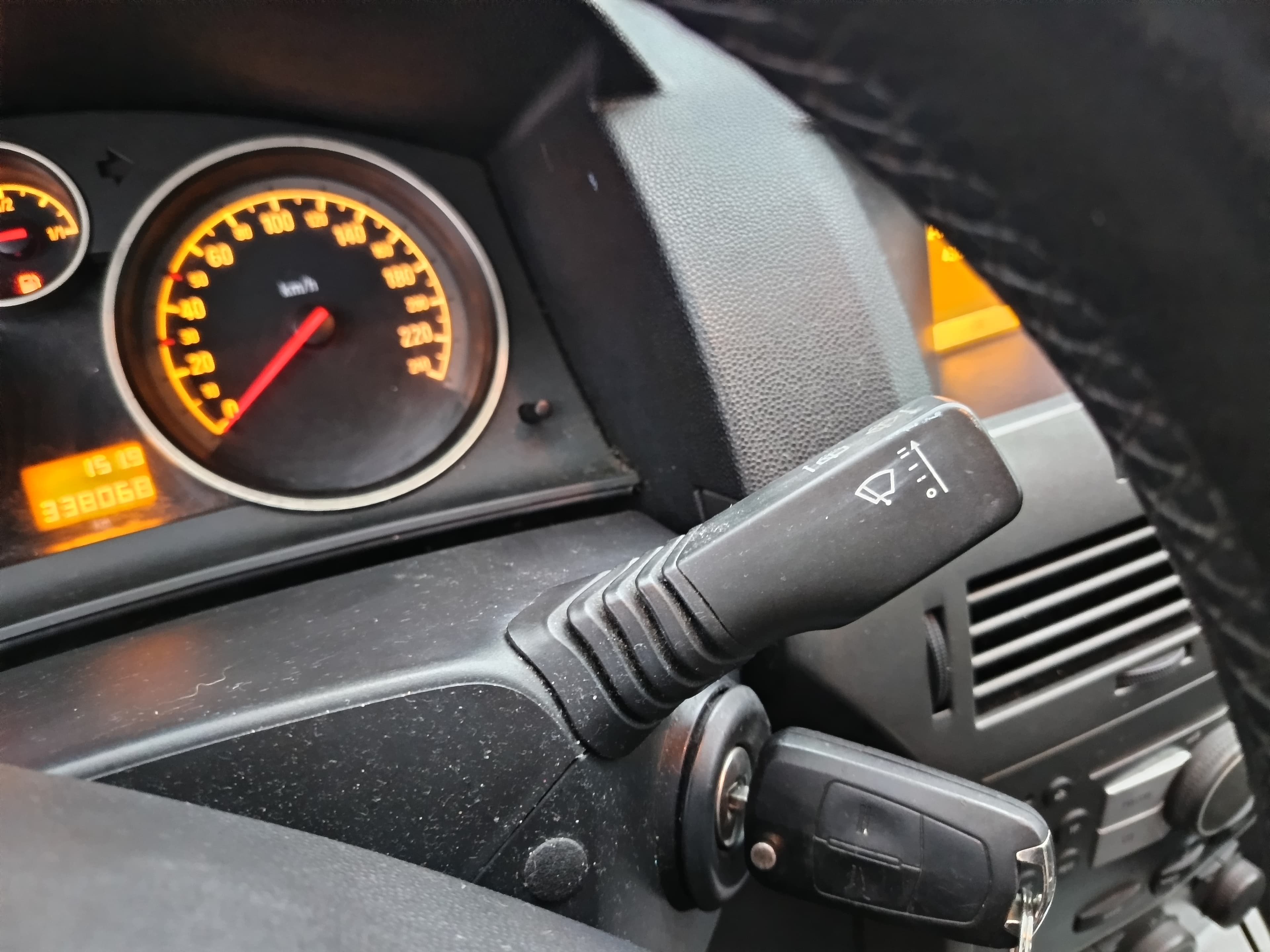 Opel Astra · Ano 2006 — image 50