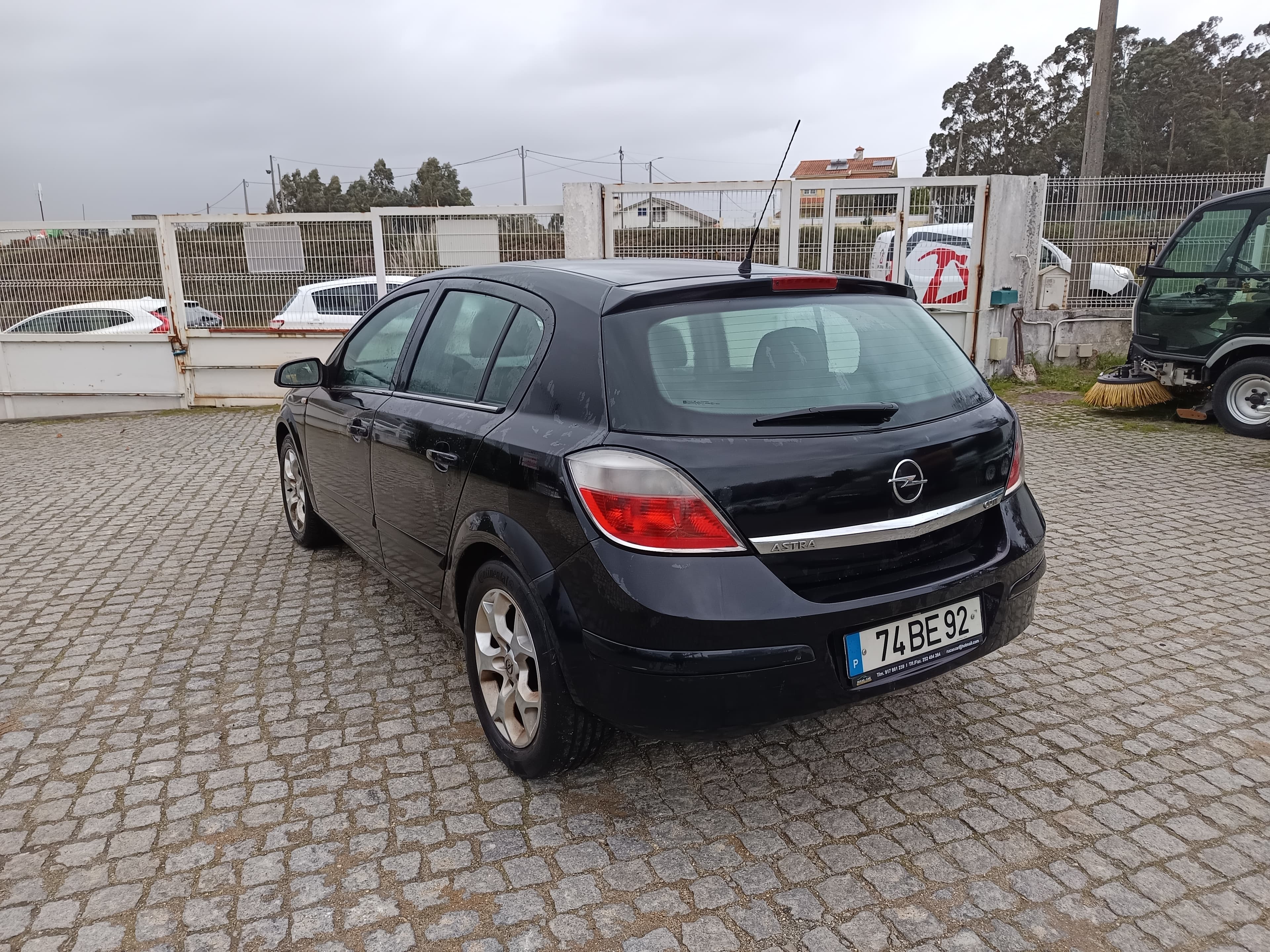 Opel Astra · Ano 2006 — image 6
