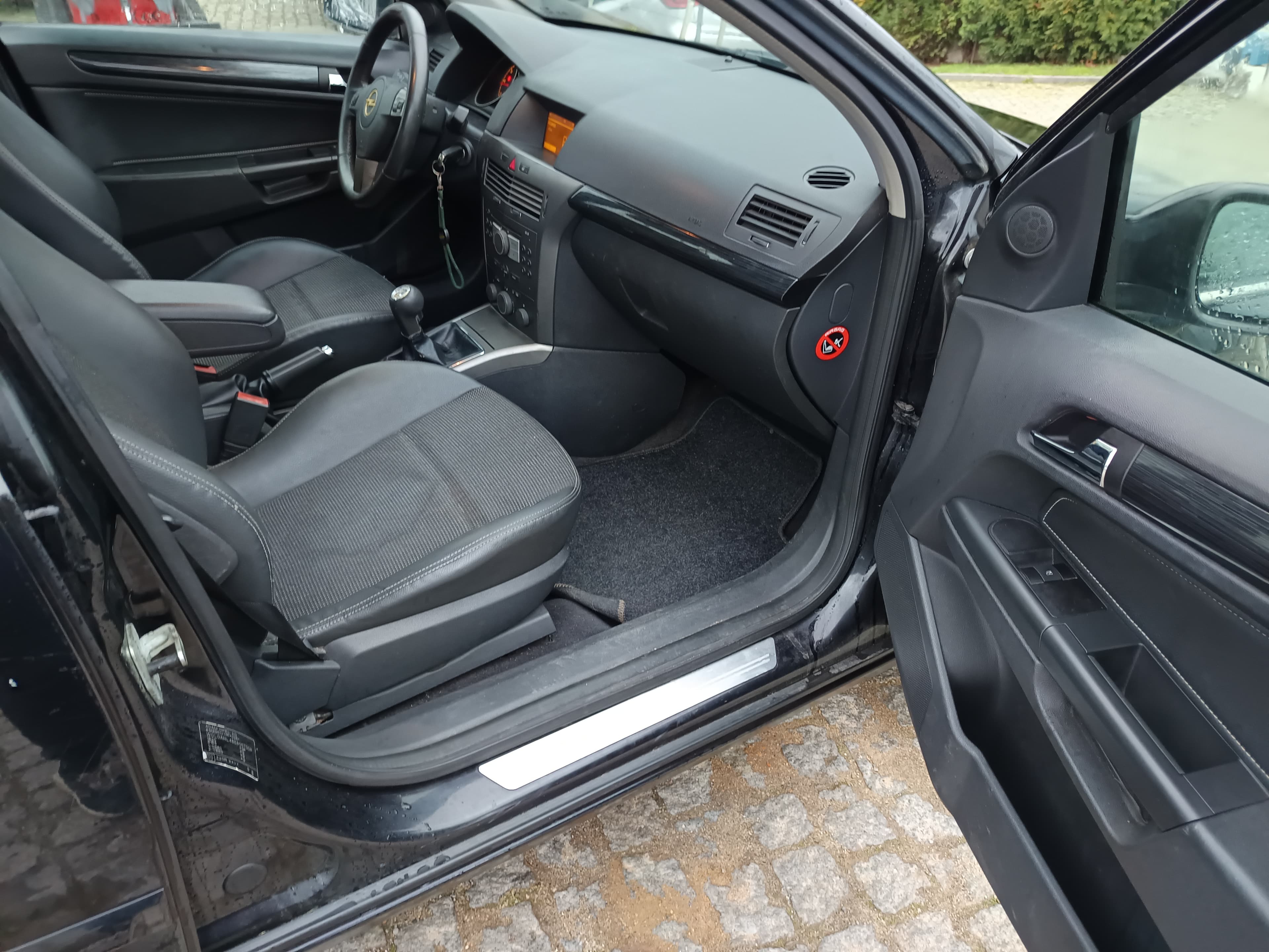 Opel Astra · Ano 2006 — image 34