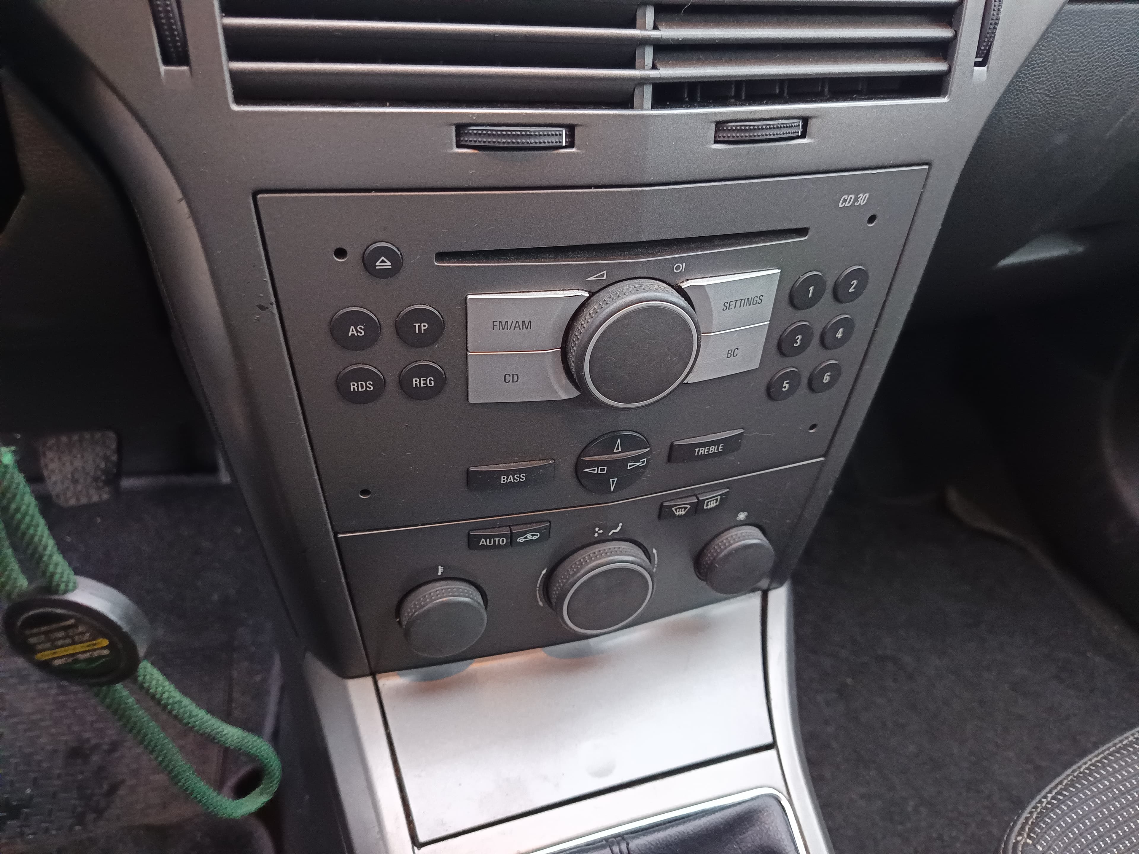 Opel Astra · Ano 2006 — image 47