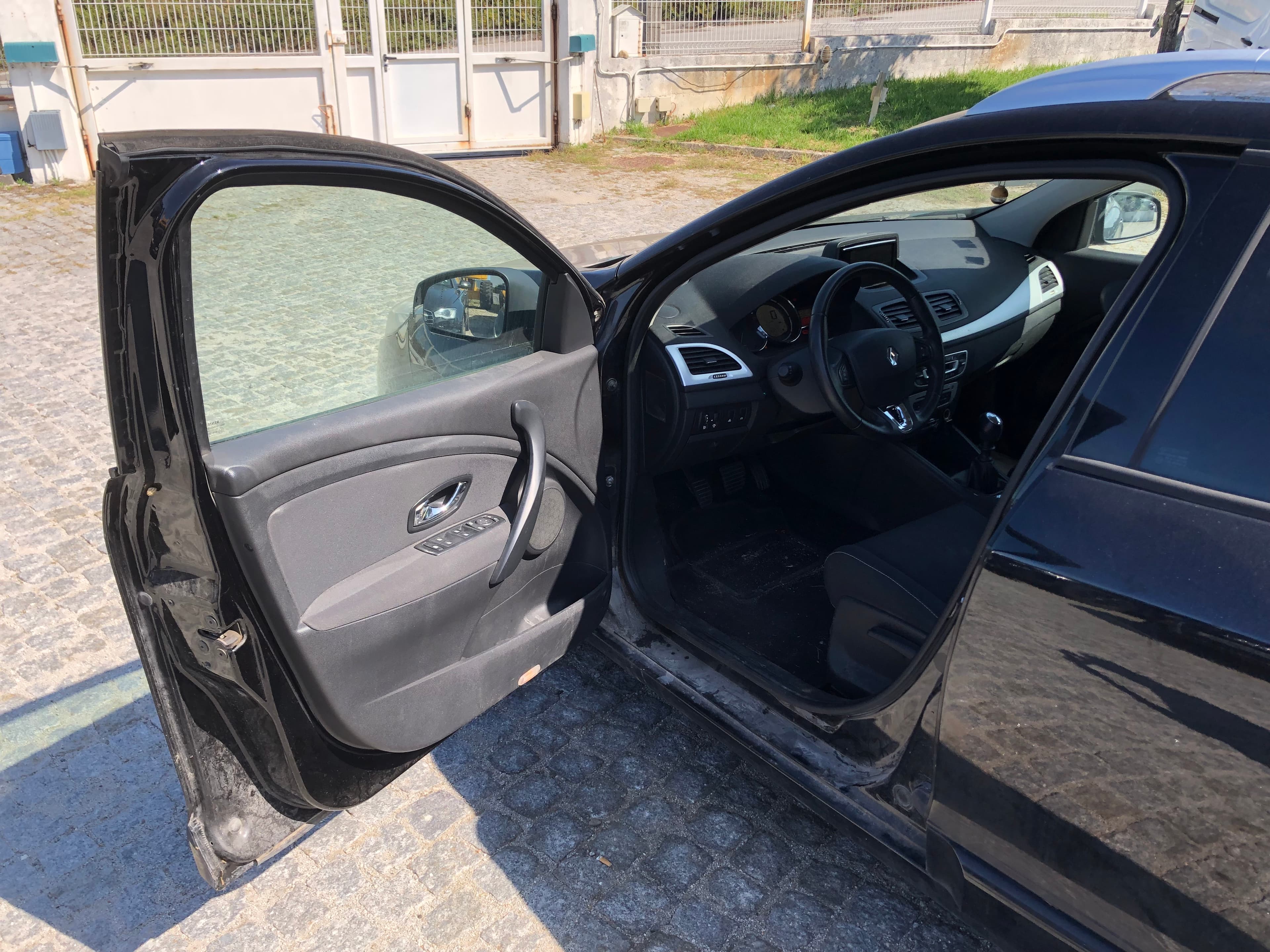 Renault Mégane · Ano 2014 — image 10