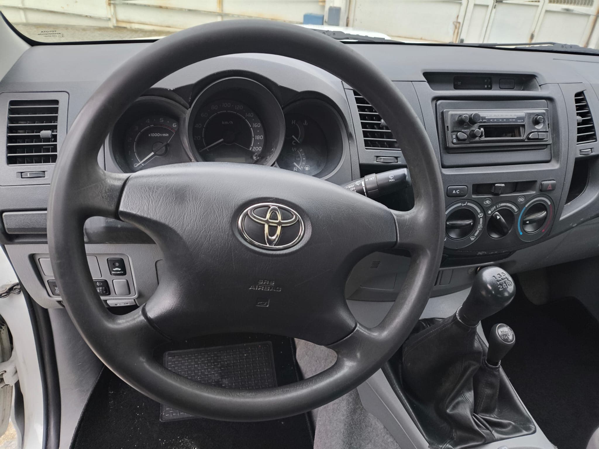 Toyota Hilux 2.5 d-4D · Ano 2008 — imagen 33