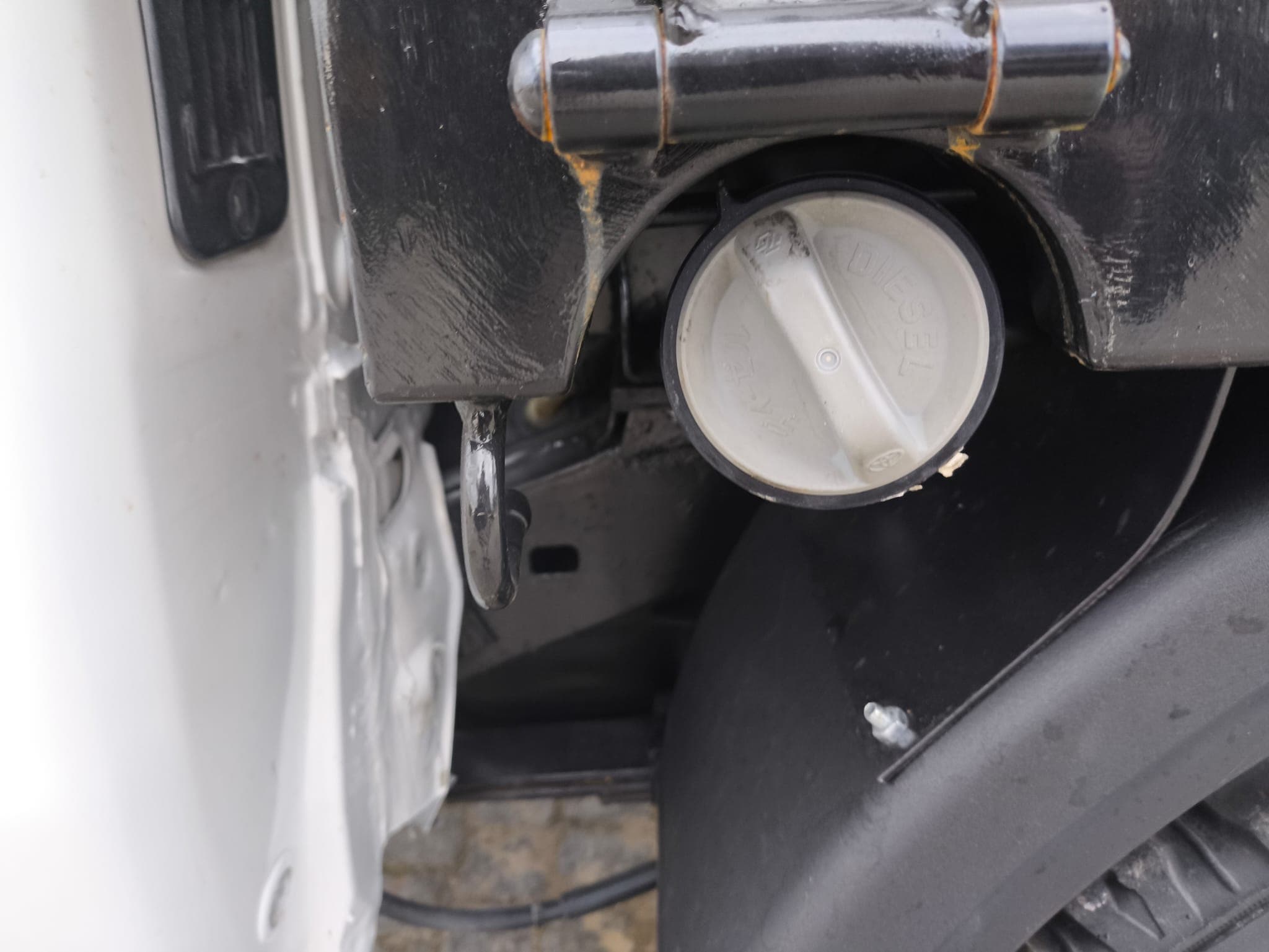 Toyota Hilux 2.5 d-4D · Ano 2008 — imagen 19