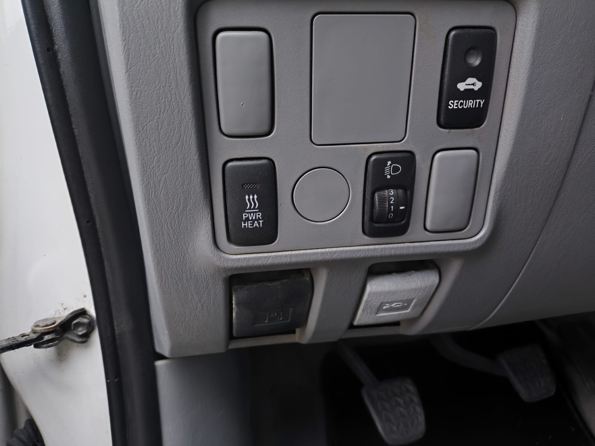 Toyota Hilux 2.5 d-4D · Ano 2008 — imagen 37
