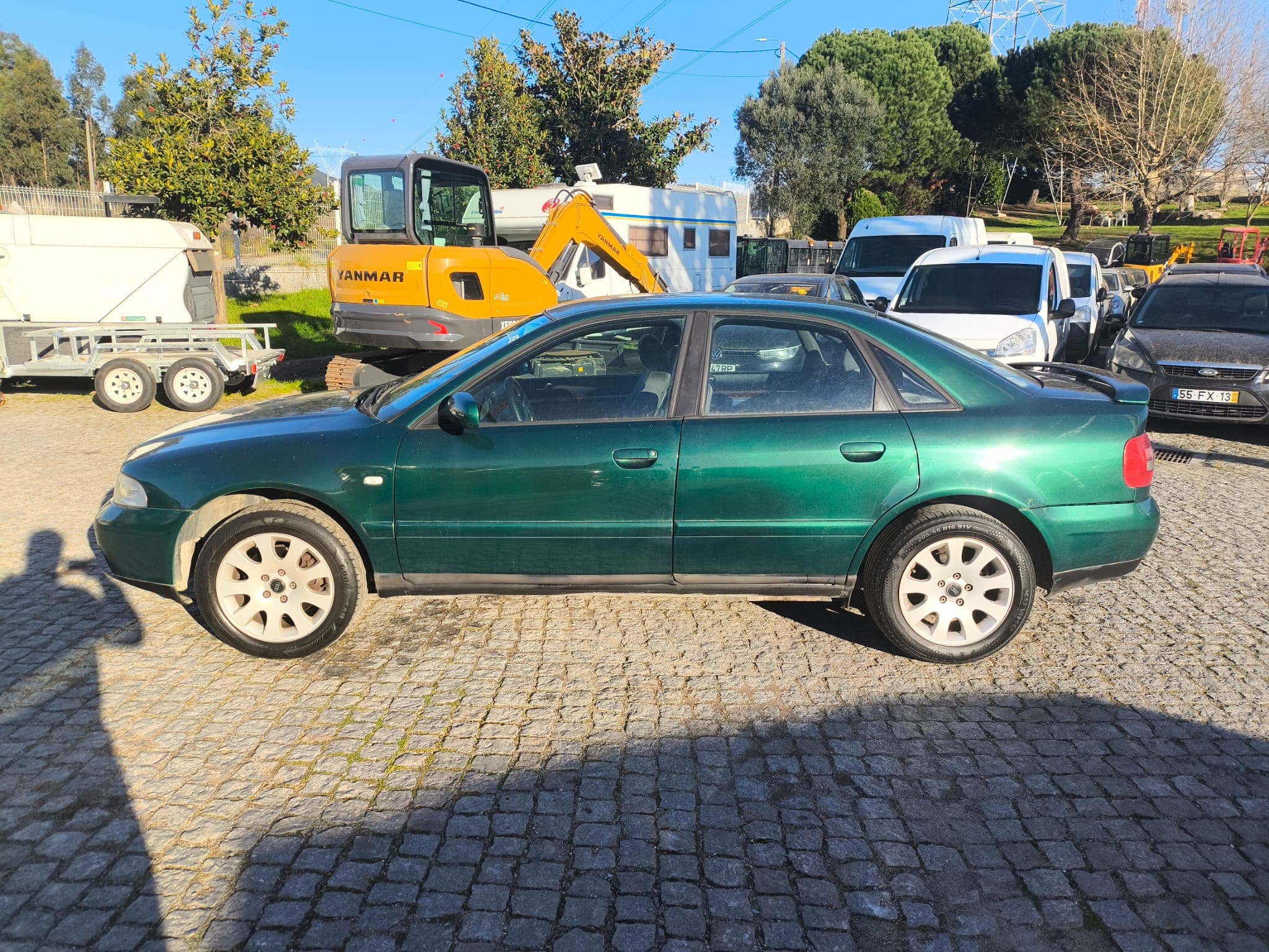 Audi A4 · Ano 1999 — imagem 8