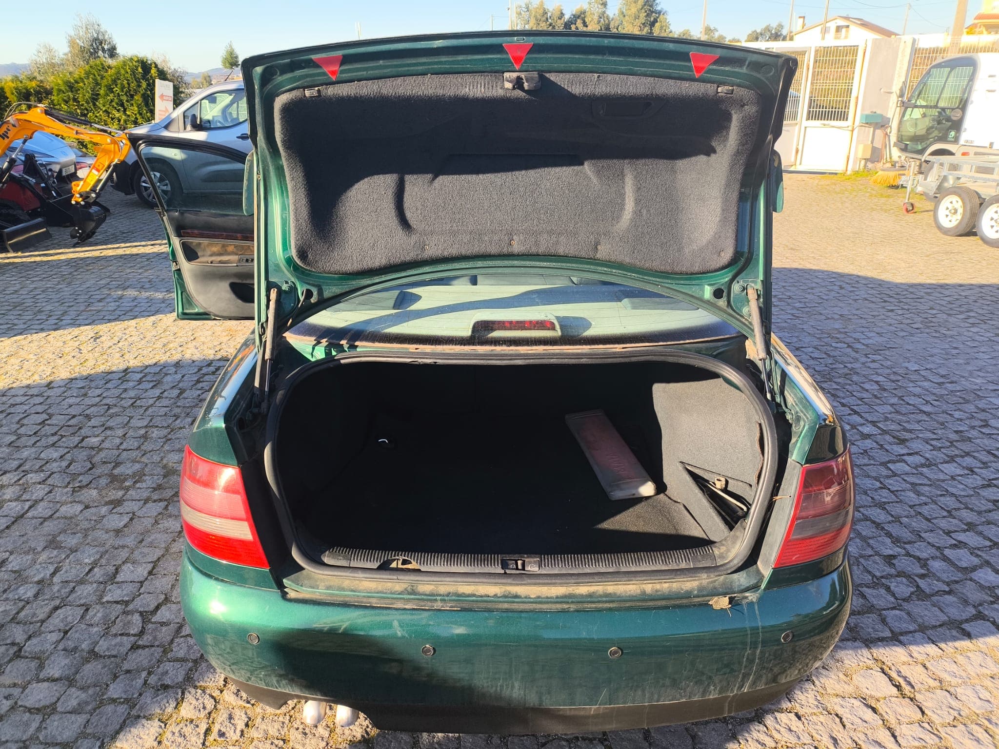 Audi A4 · Ano 1999 — imagem 19