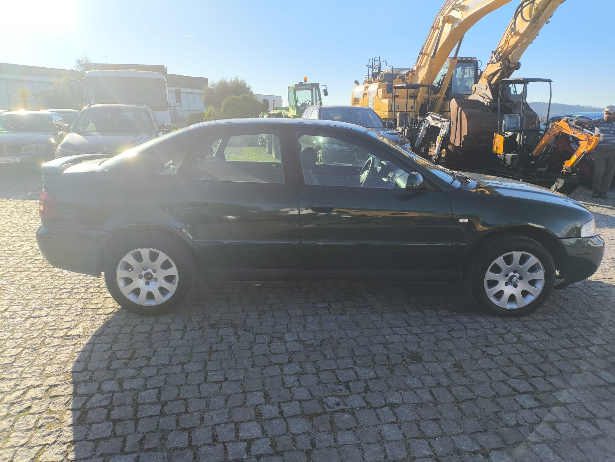 Audi A4 · Ano 1999 — imagem 7