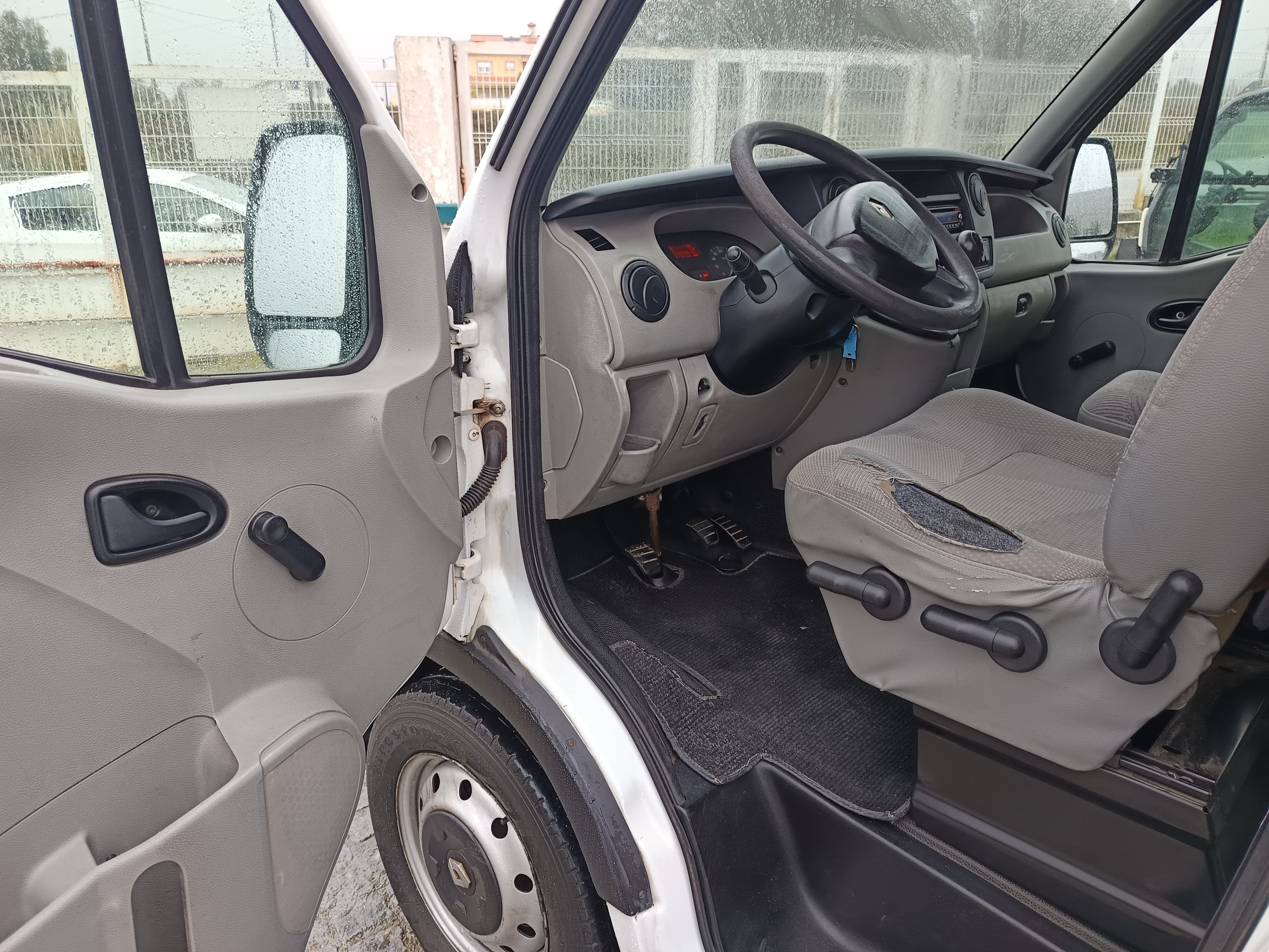 Renault Master · Ano 2005 — imagen 24