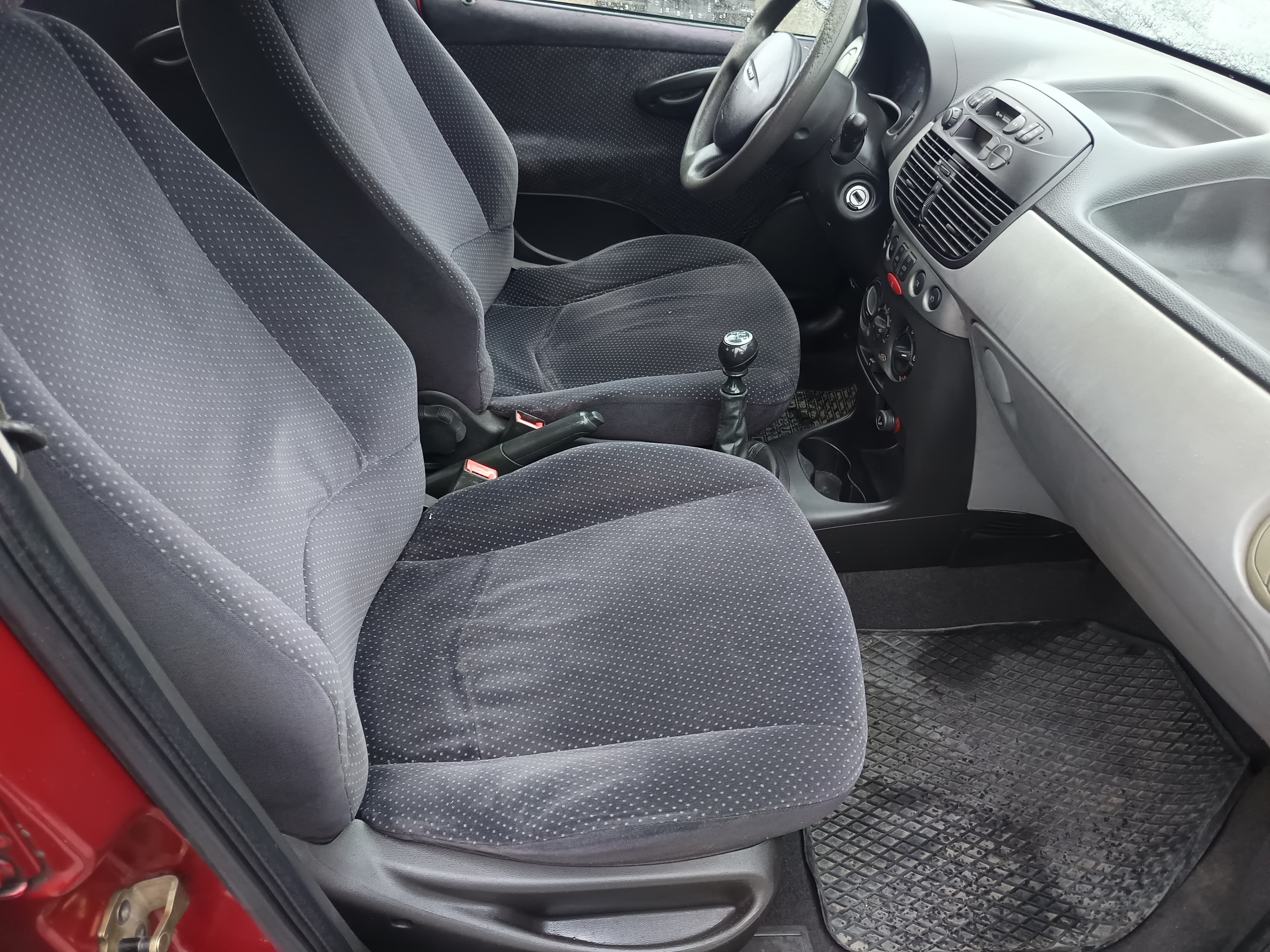 Fiat Punto · Ano 1999 — imagen 25
