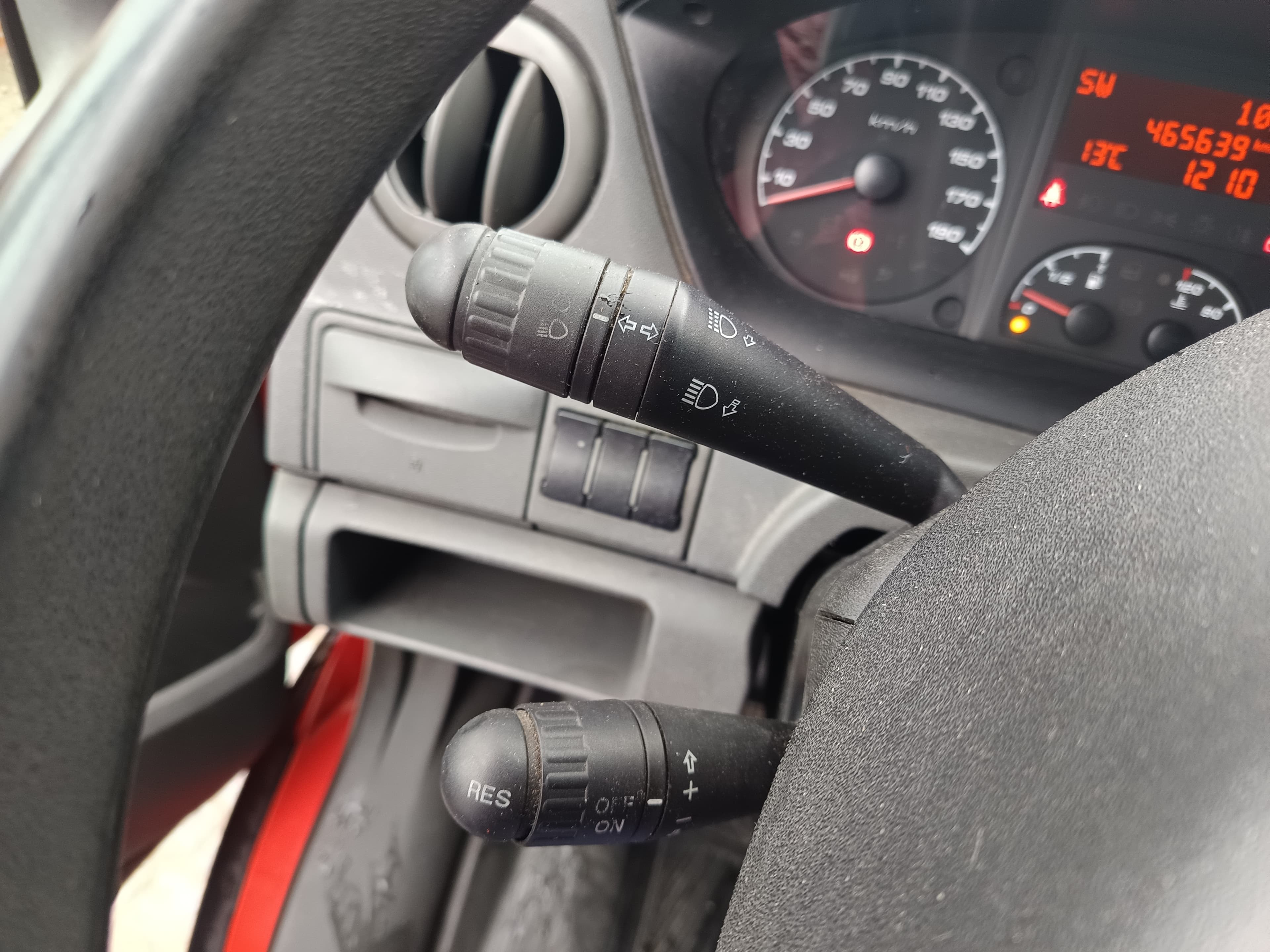 Iveco 35C15 · Ano 2013 — image 36