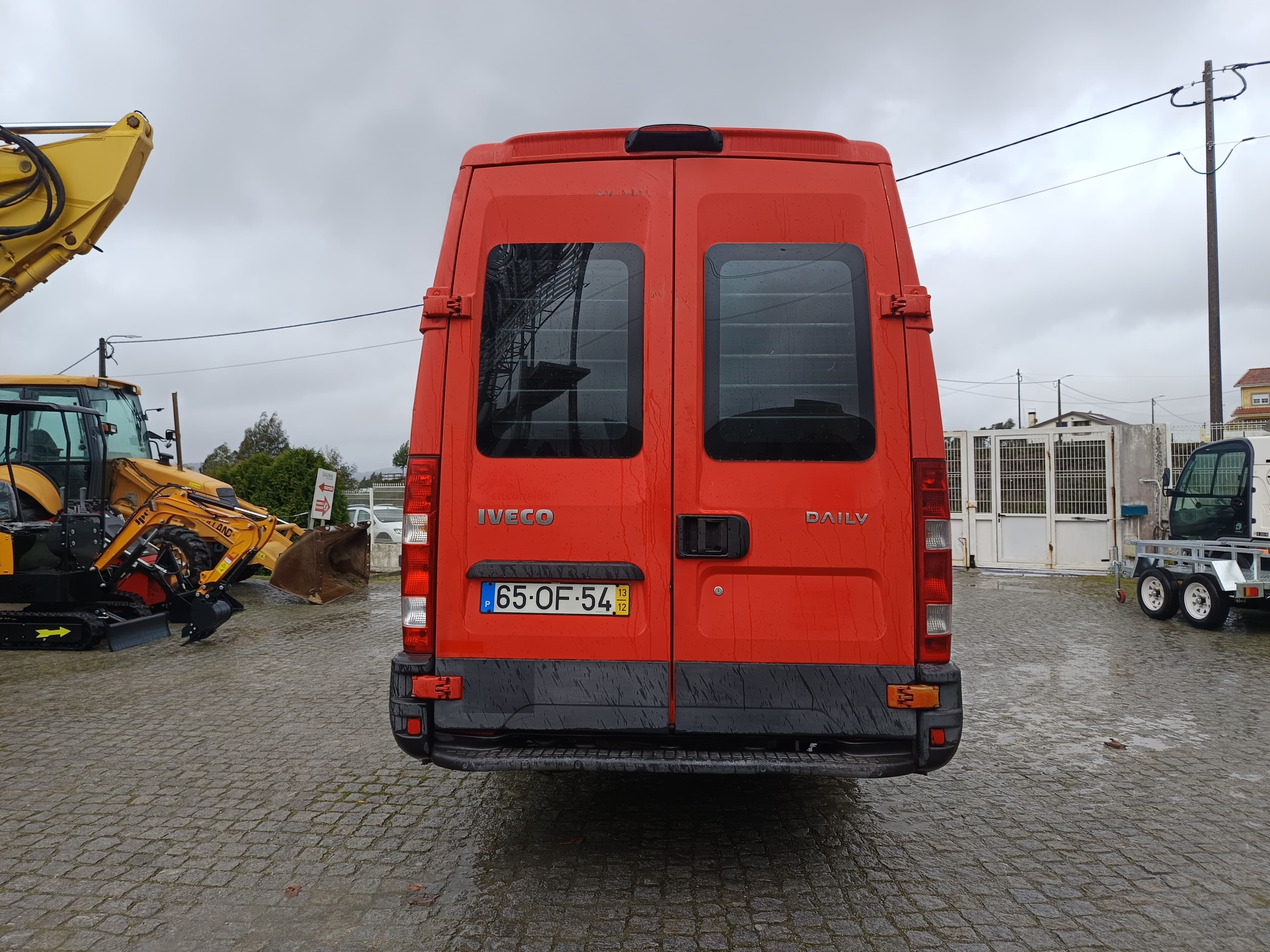 Iveco 35C15 · Ano 2013 — image 5