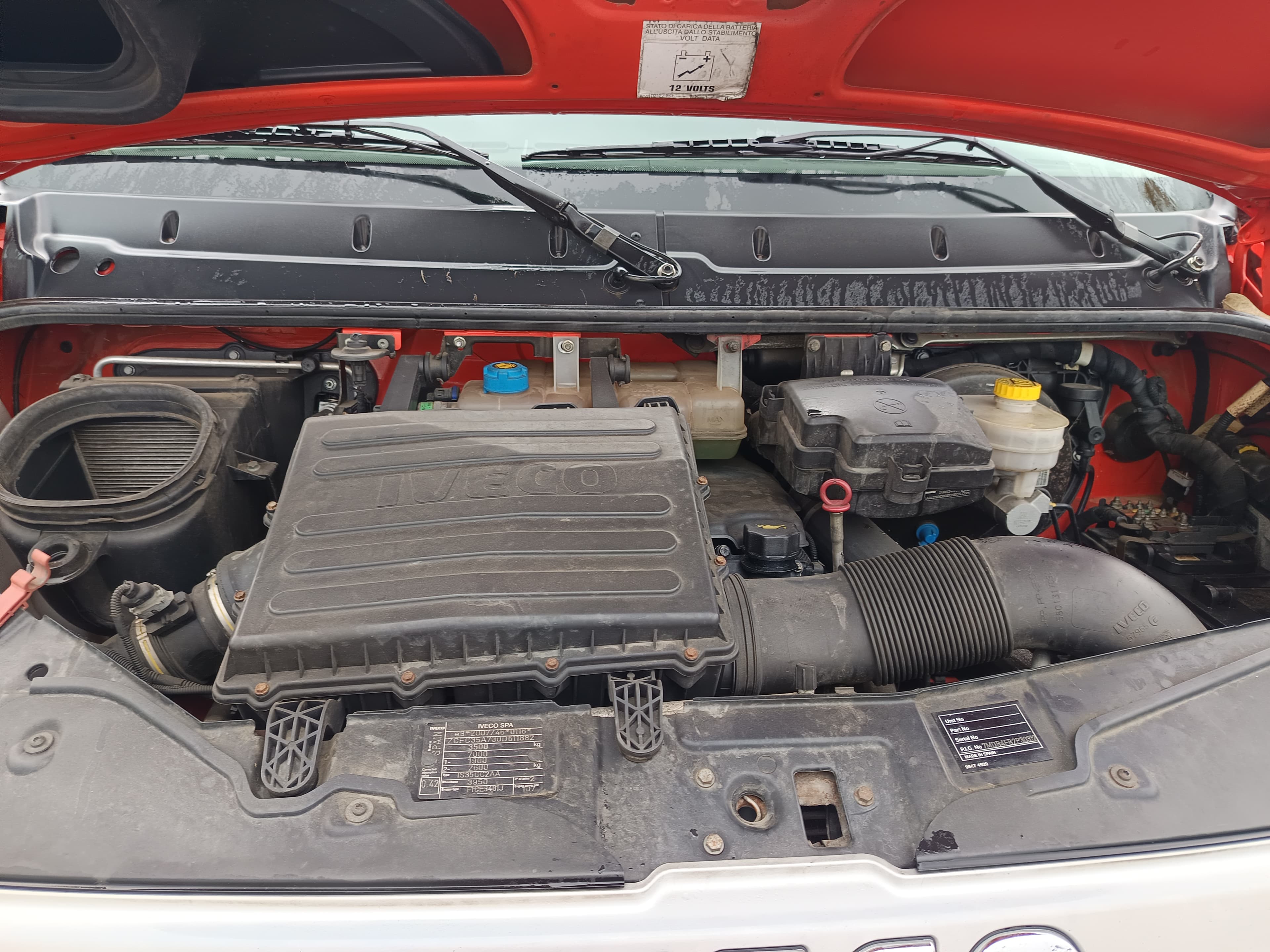 Iveco 35C15 · Ano 2013 — image 14