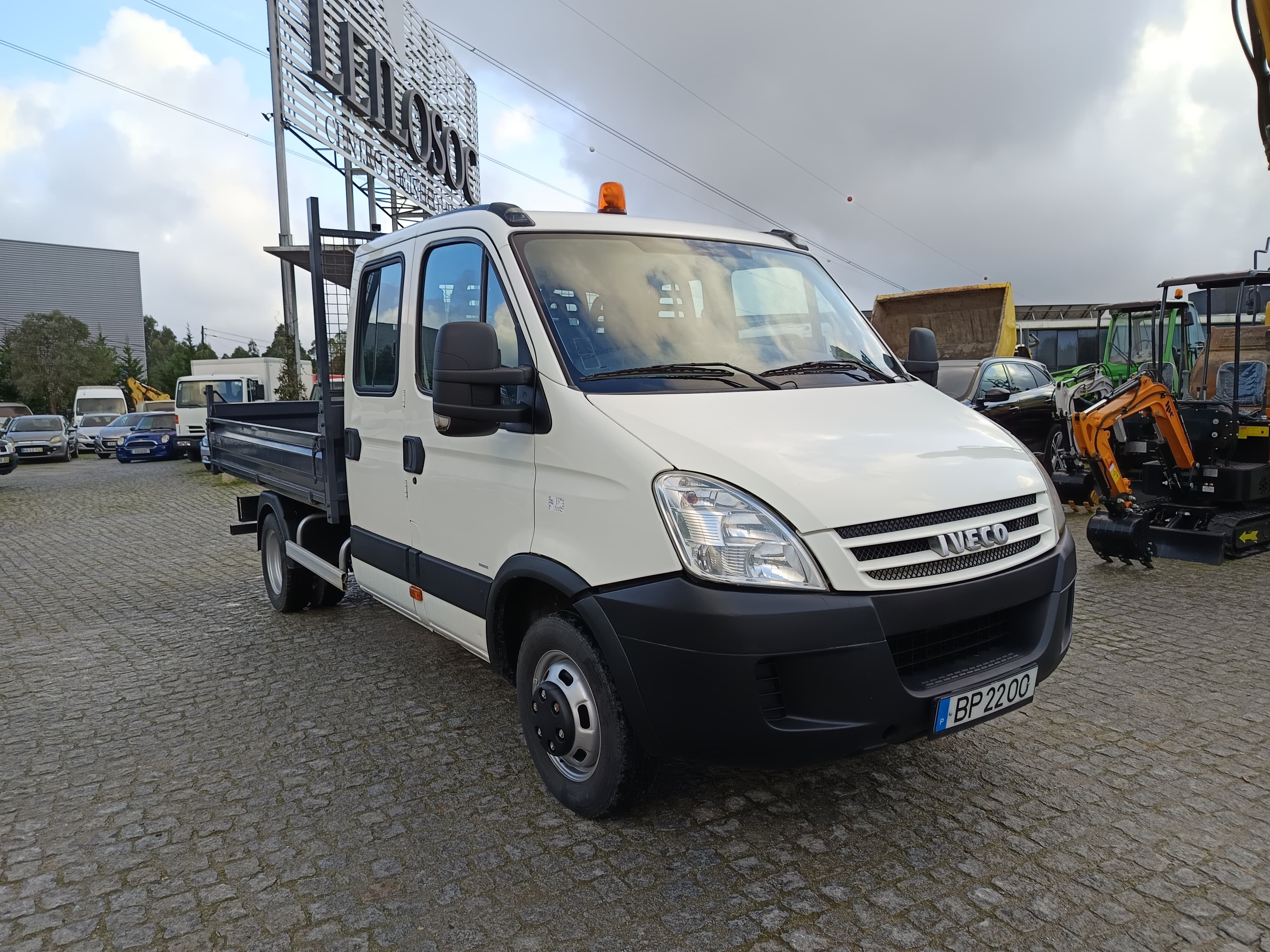 Iveco Daily 35C15D · Ano 2009 — imagen 3