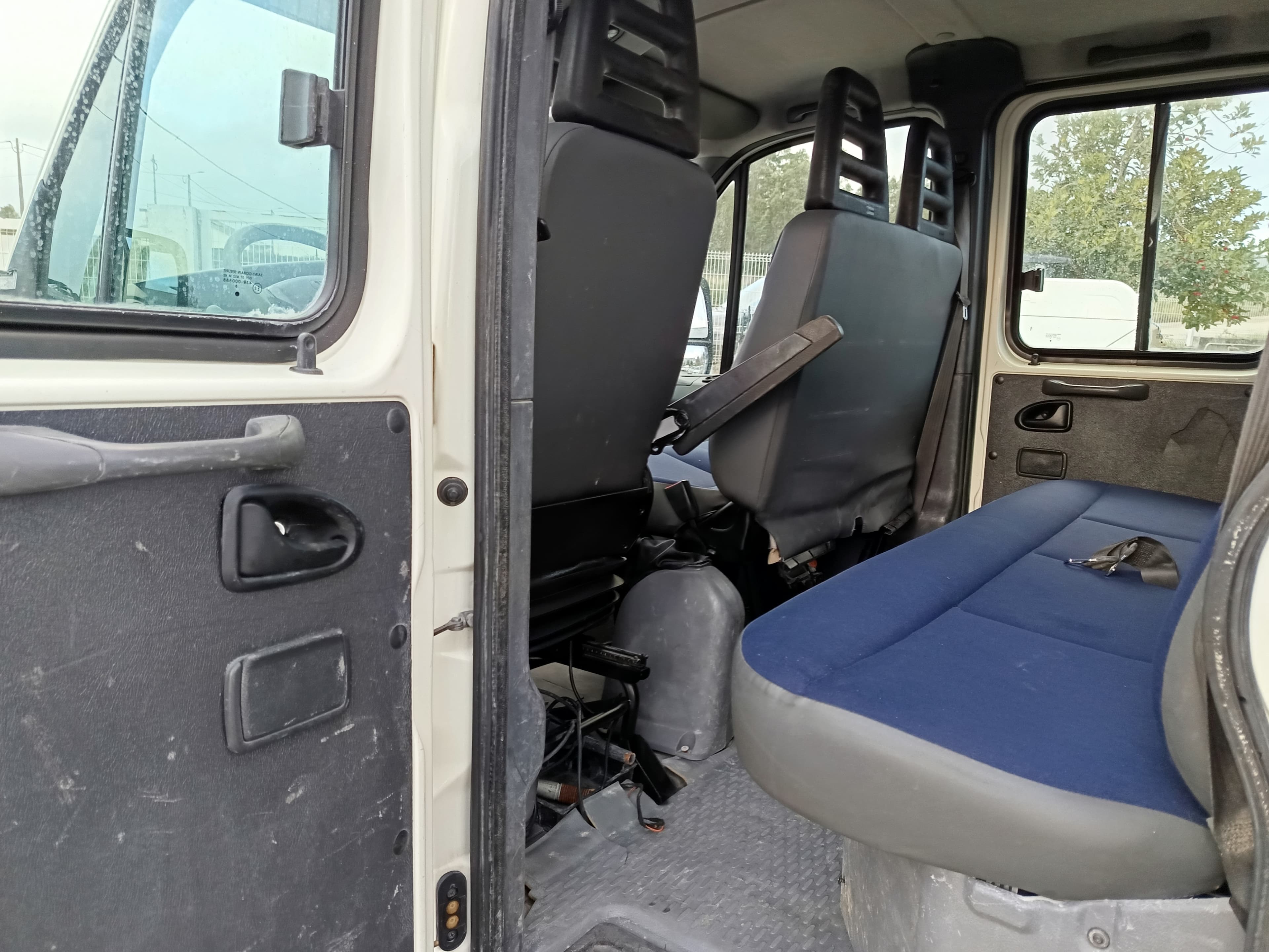 Iveco Daily 35C15D · Ano 2009 — imagen 16